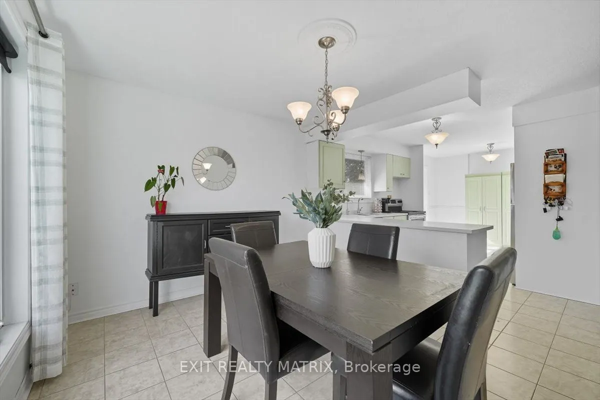 8089 LAURIE Lane S