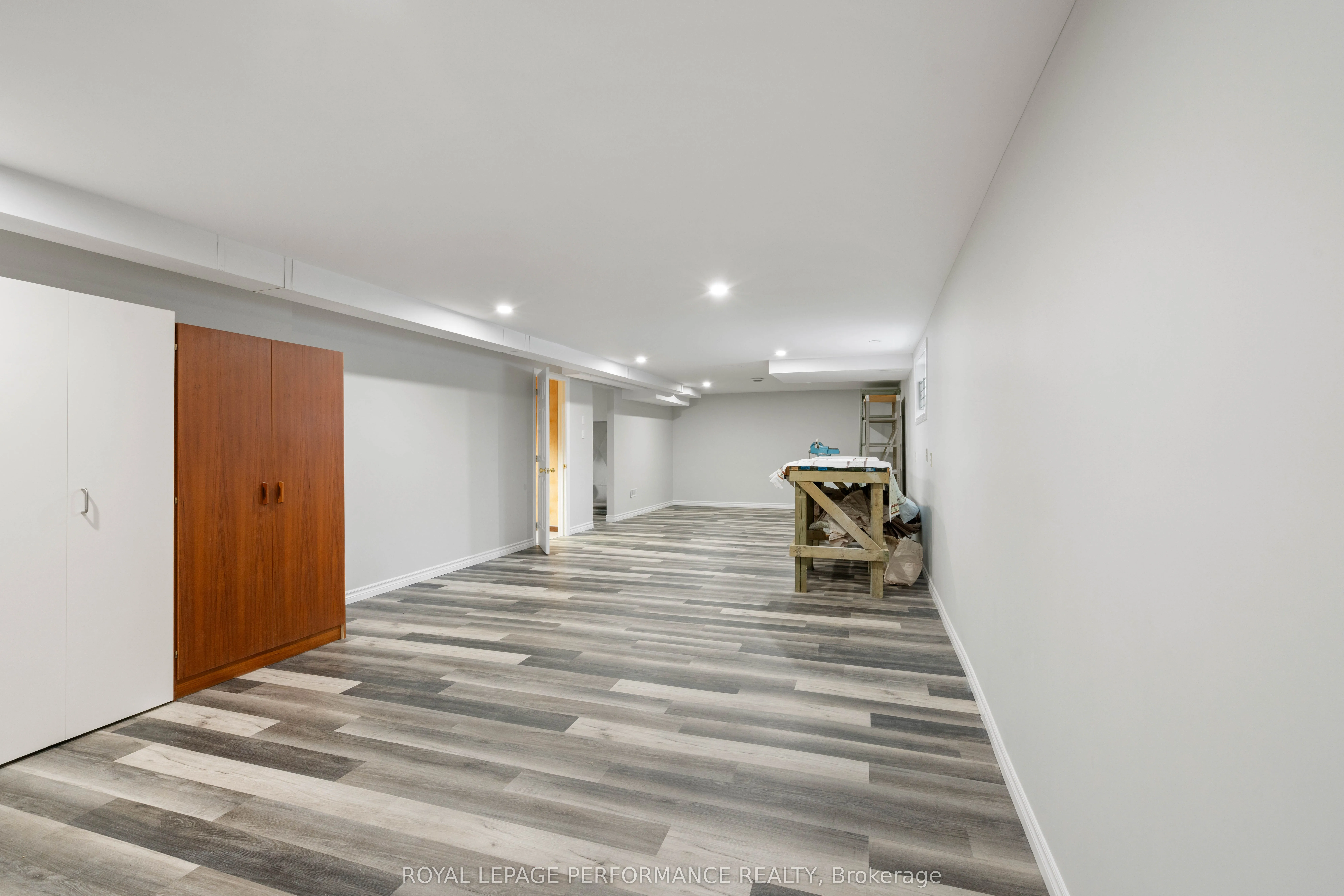 6275 Macrae Court