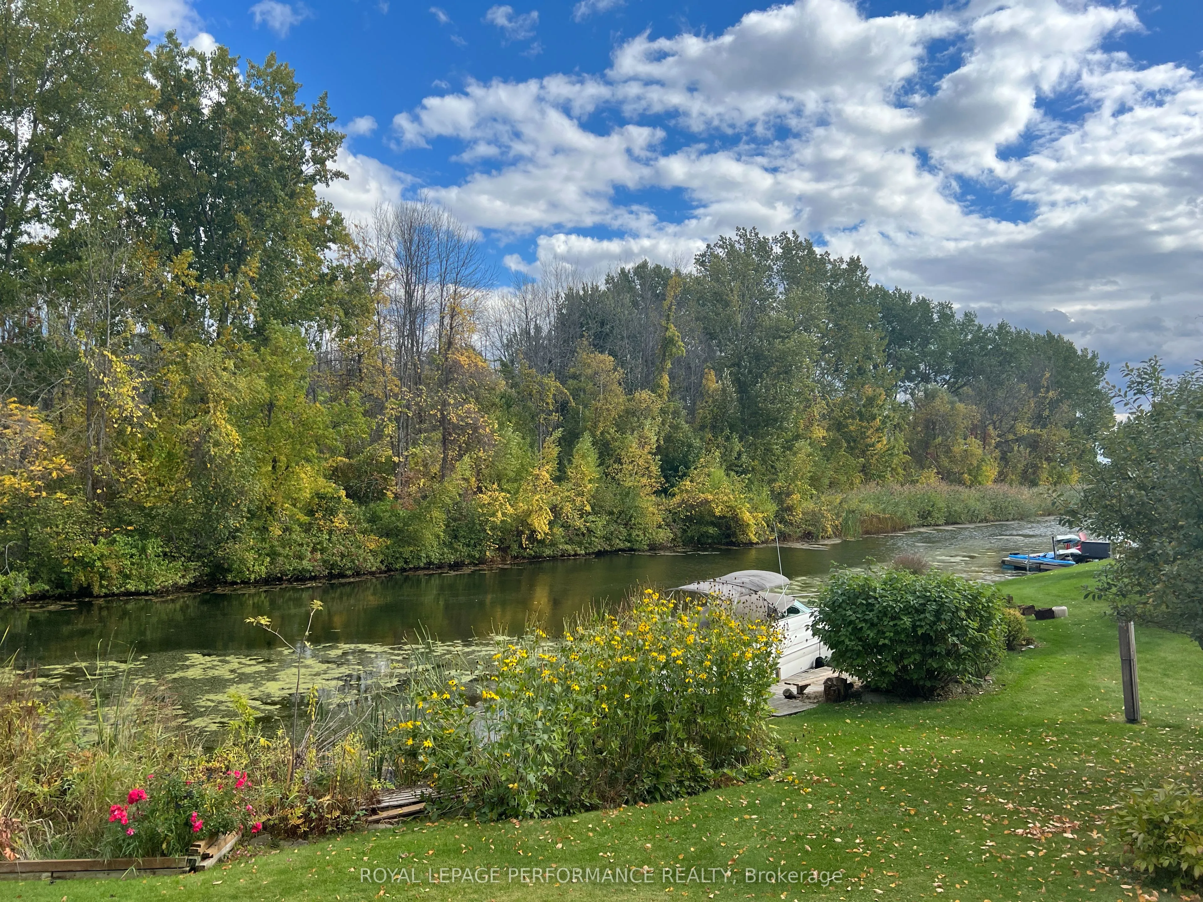 6275 Macrae Court
