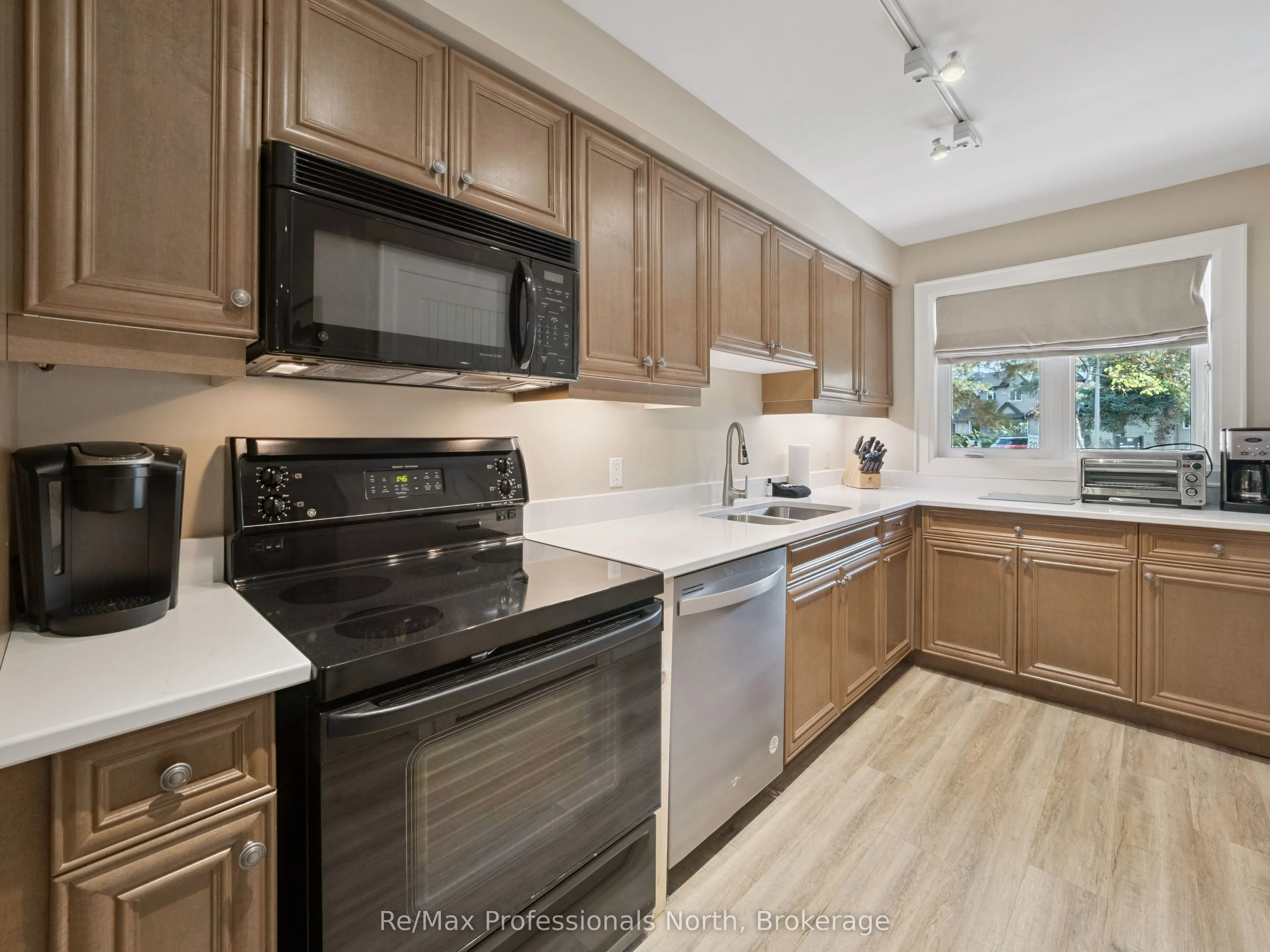 1209 Muskoka Beach Road, #41R