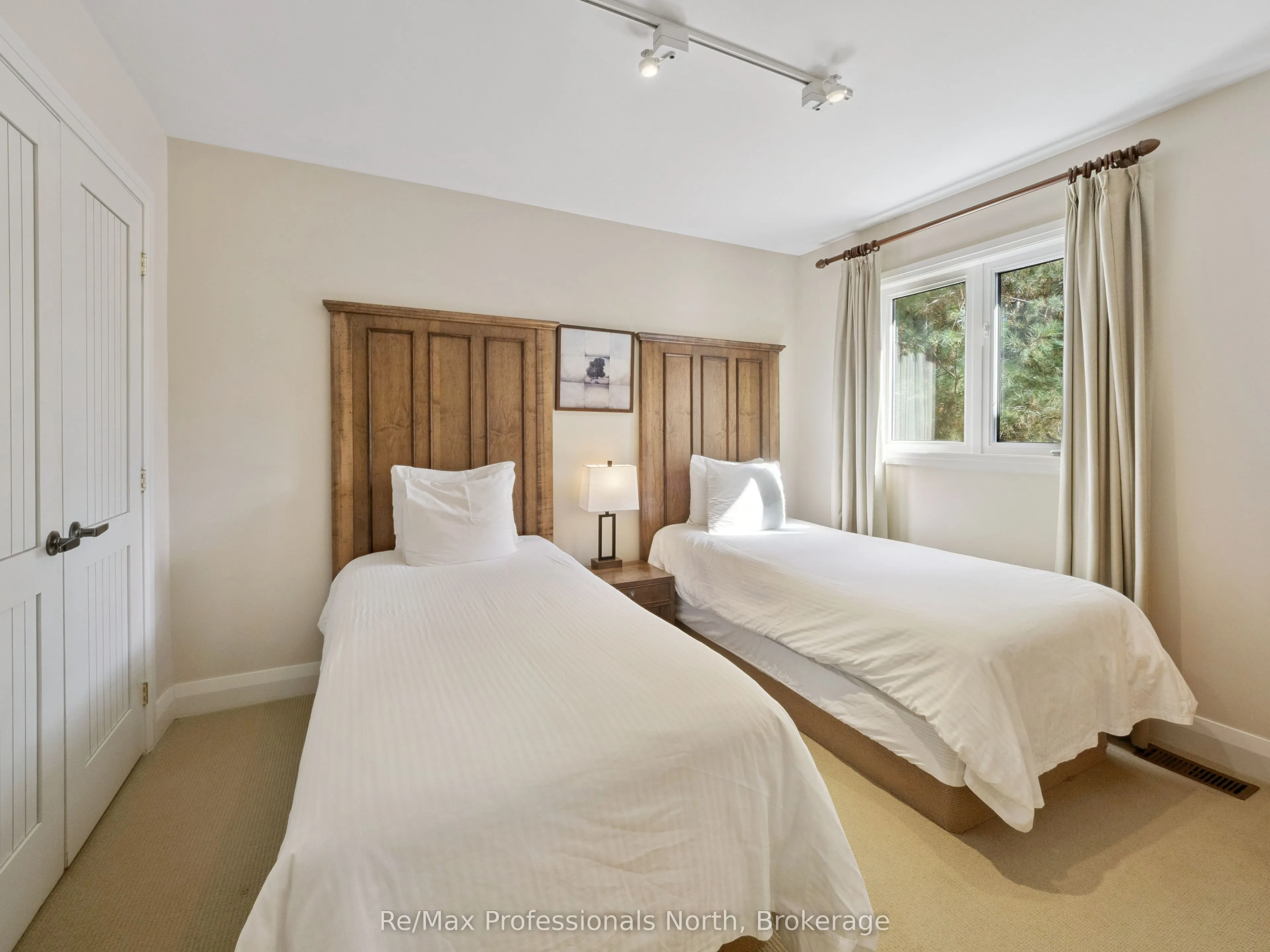 1209 Muskoka Beach Road, #41R