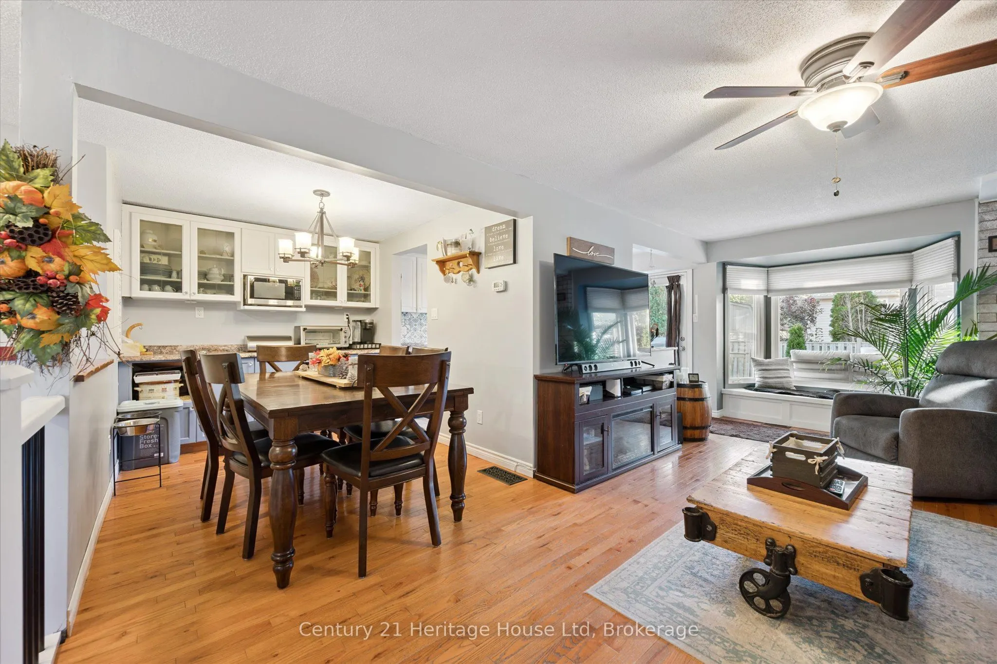 345 Stornoway Drive