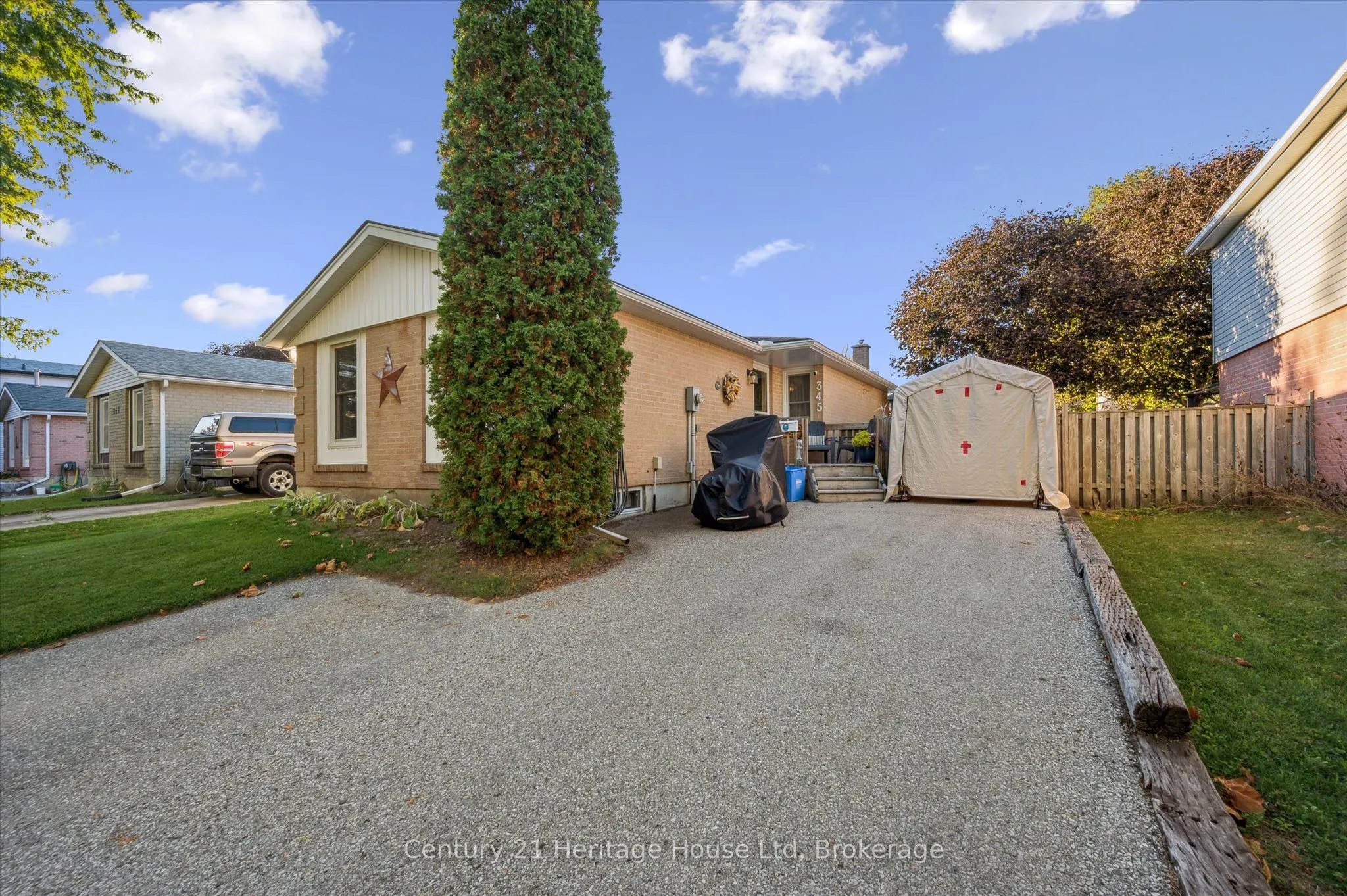 345 Stornoway Drive