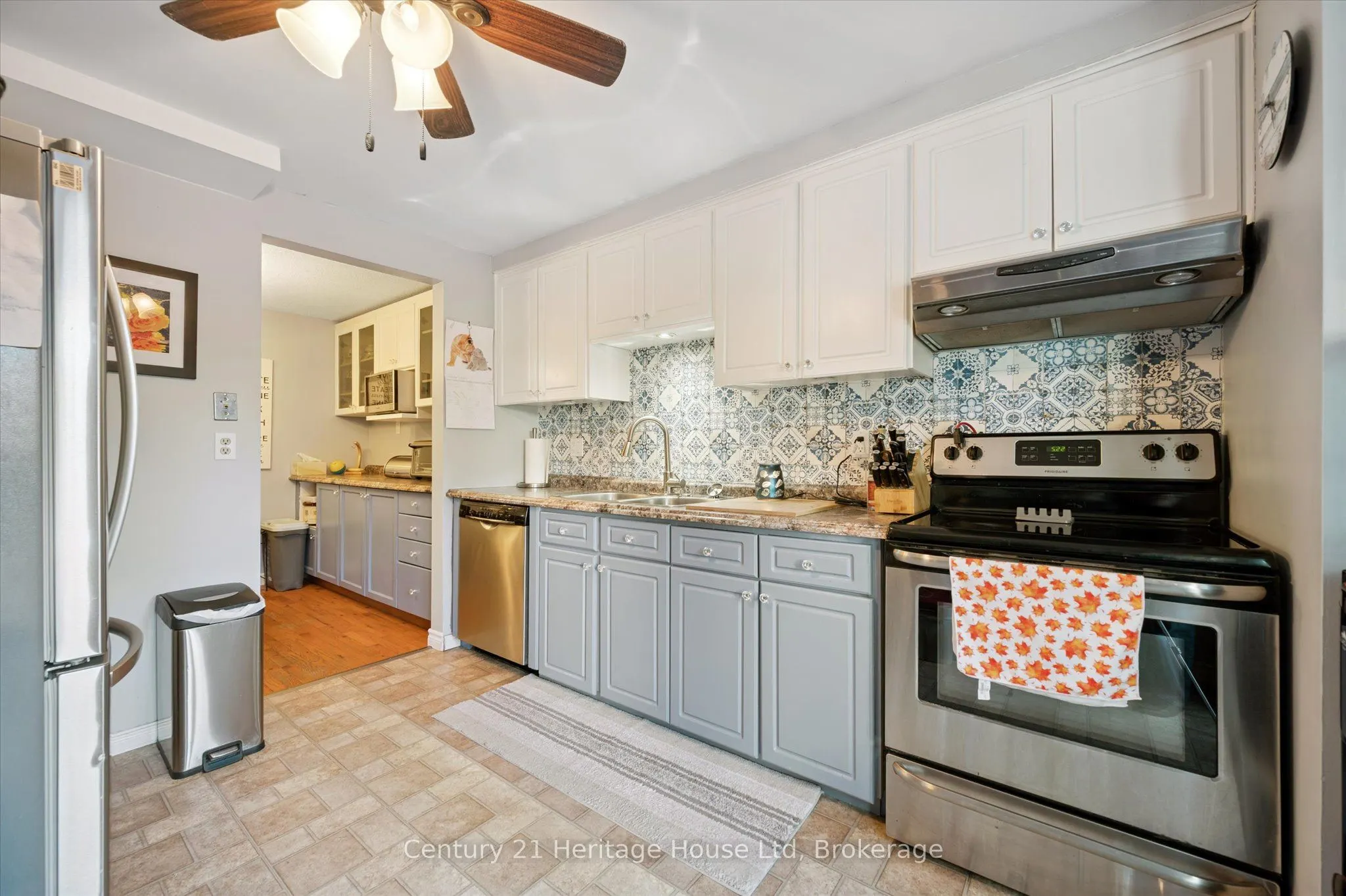 345 Stornoway Drive