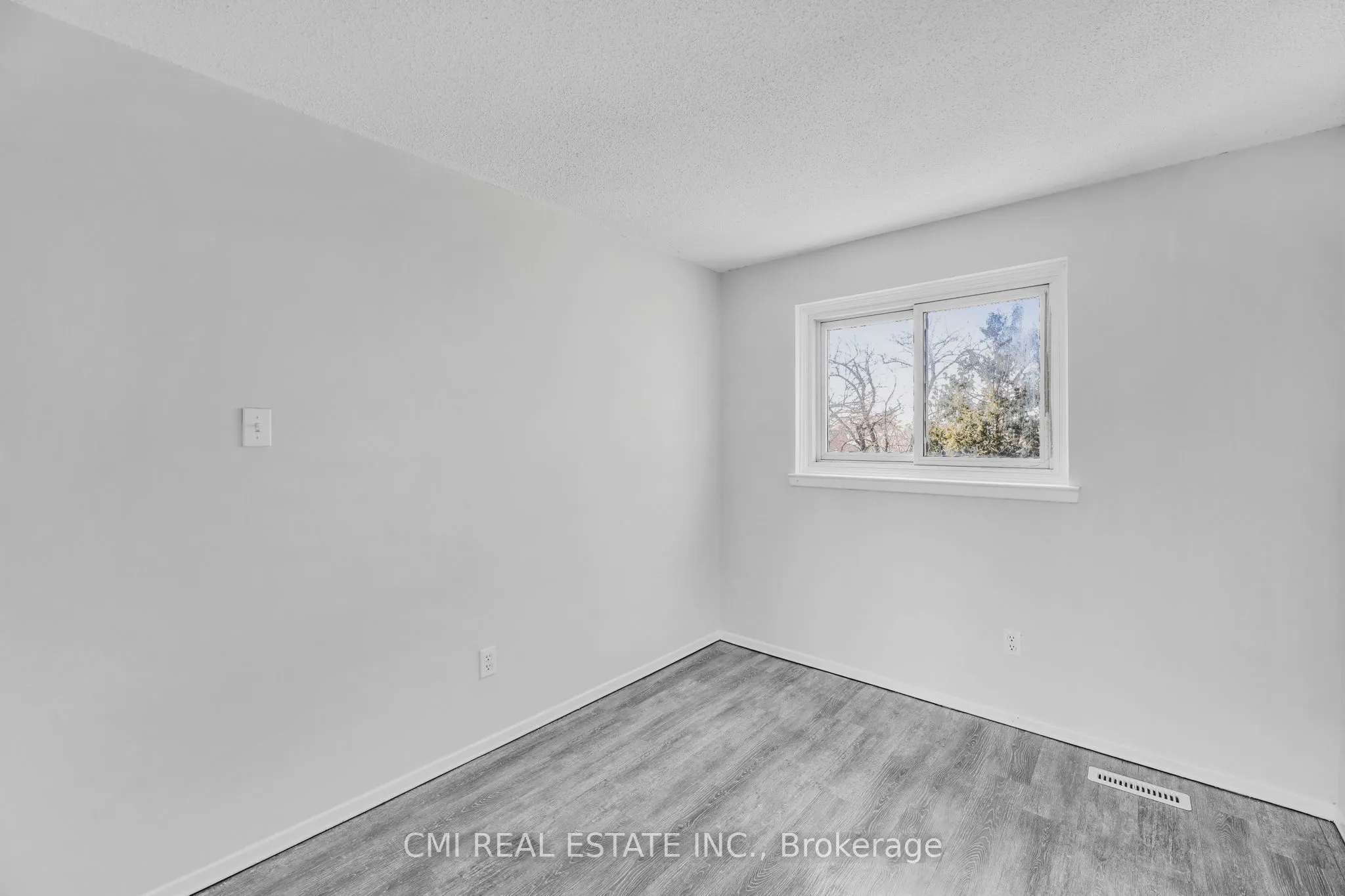 17 Maplestone Avenue