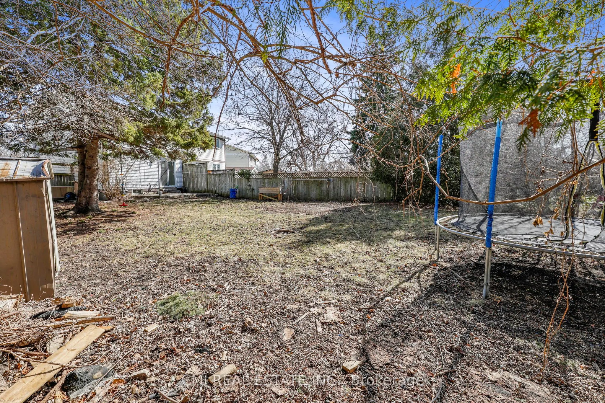 17 Maplestone Avenue