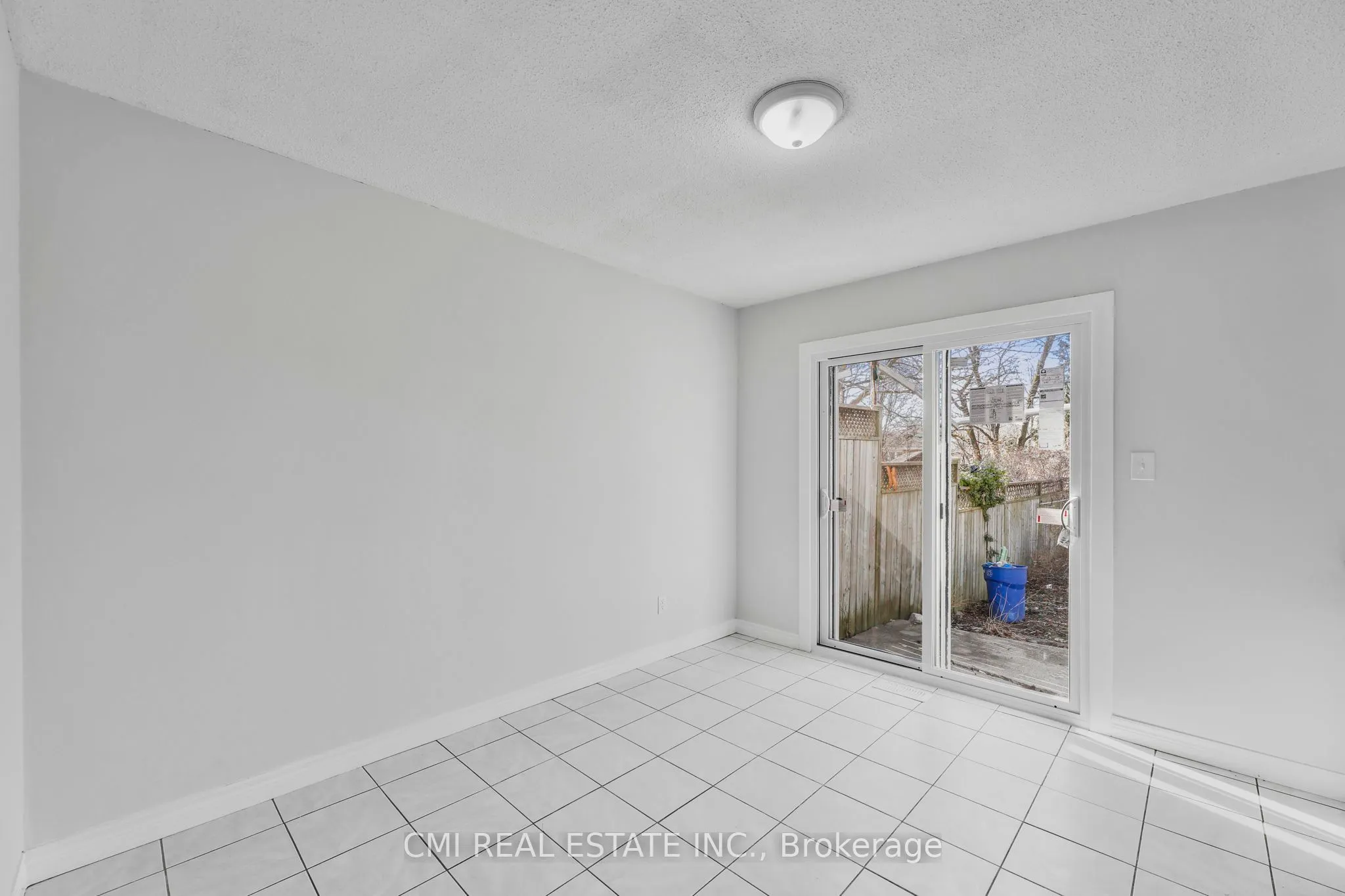 17 Maplestone Avenue