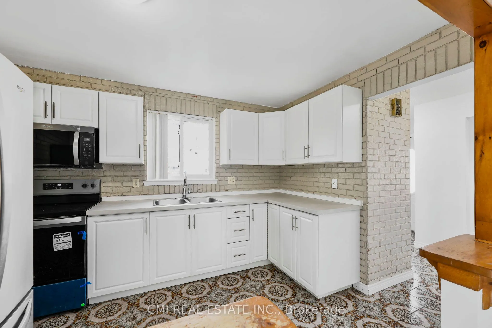 17 Maplestone Avenue