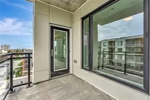 107 Roger Street, #516
