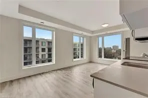 107 Roger Street, #516