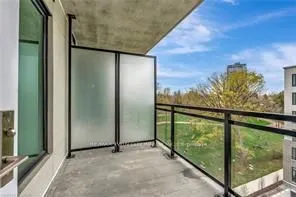 107 Roger Street, #516