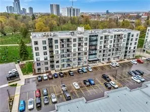 107 Roger Street, #516