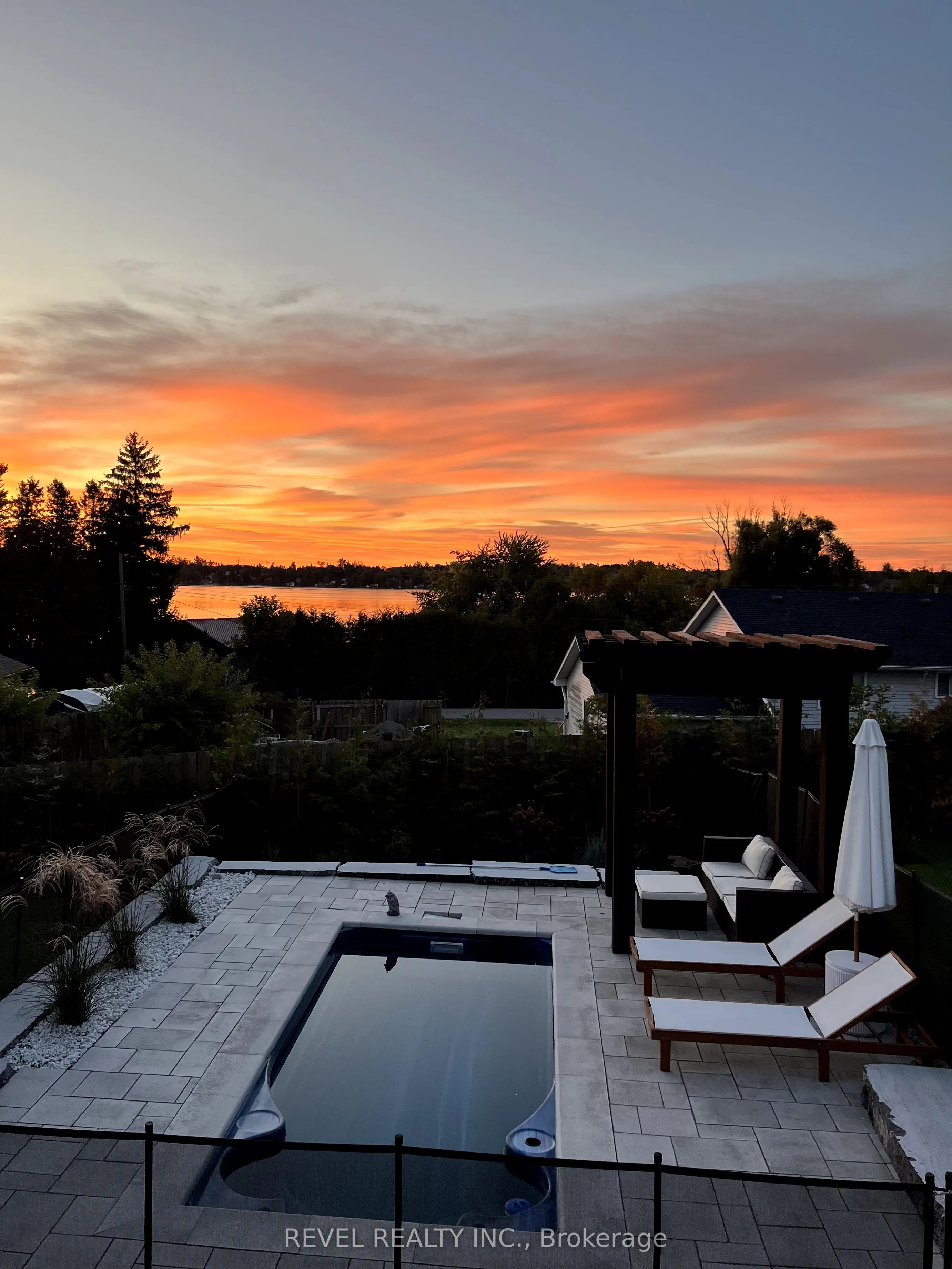 11 Marsh Creek Road