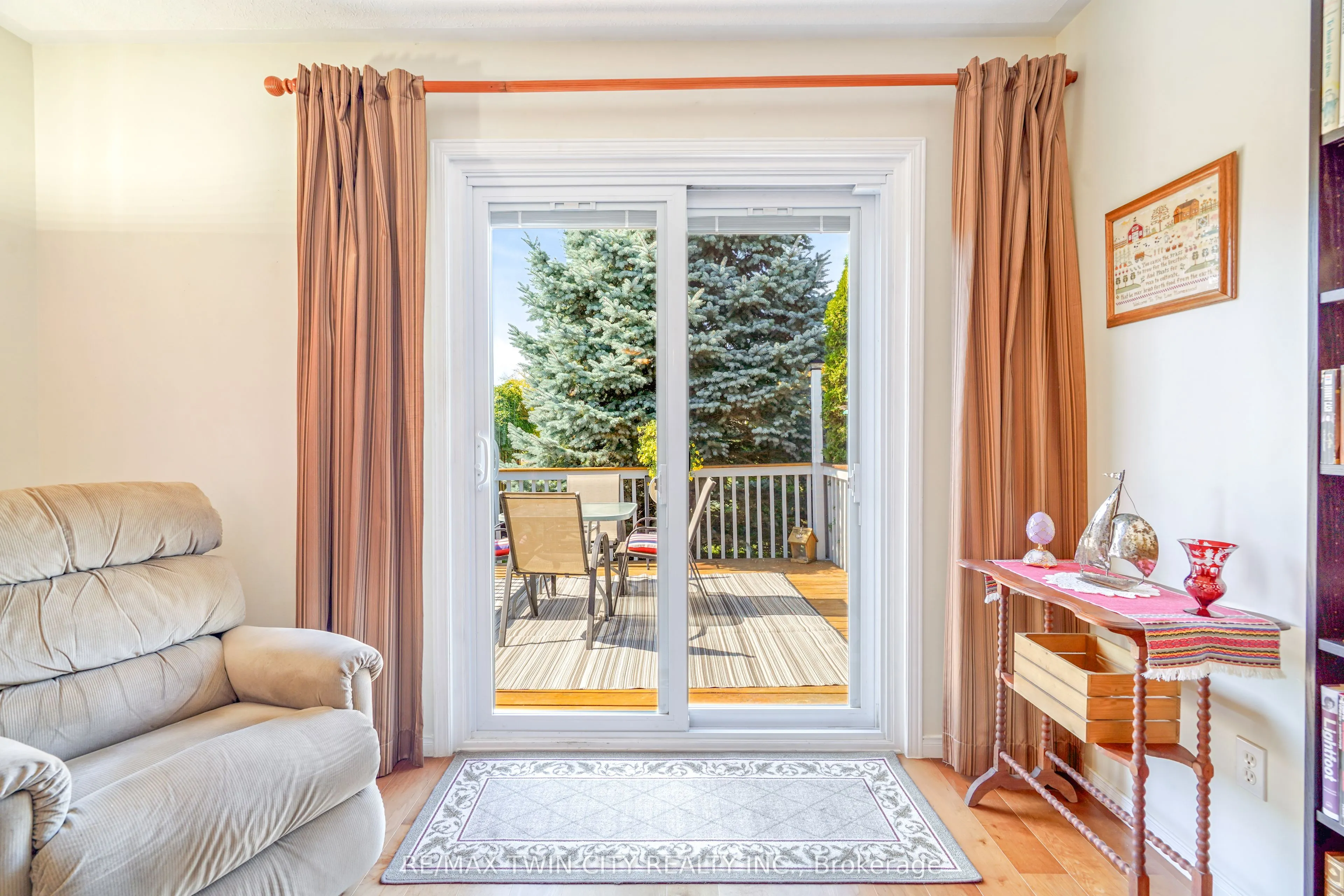 5 Anastasia Crescent