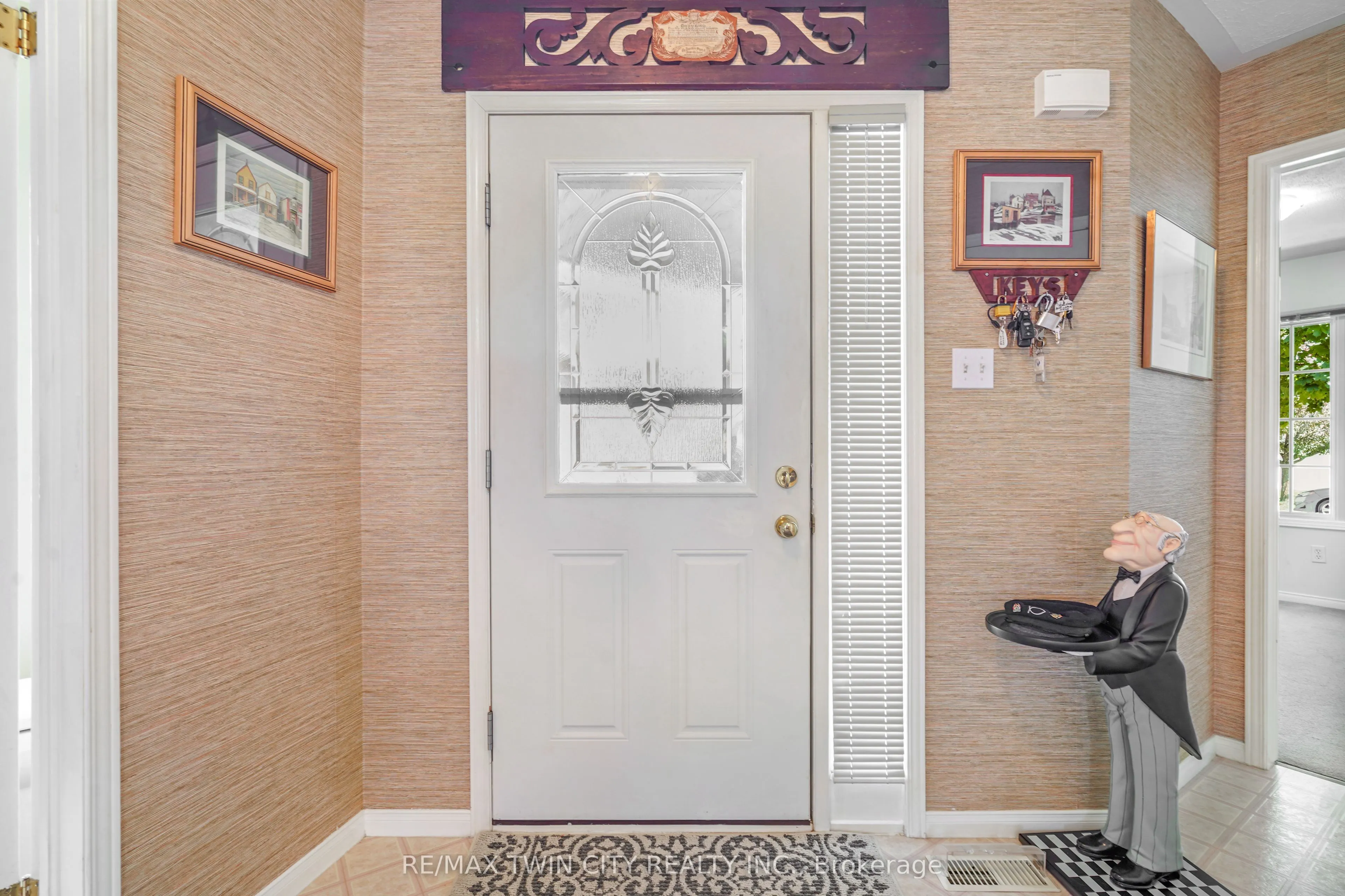5 Anastasia Crescent