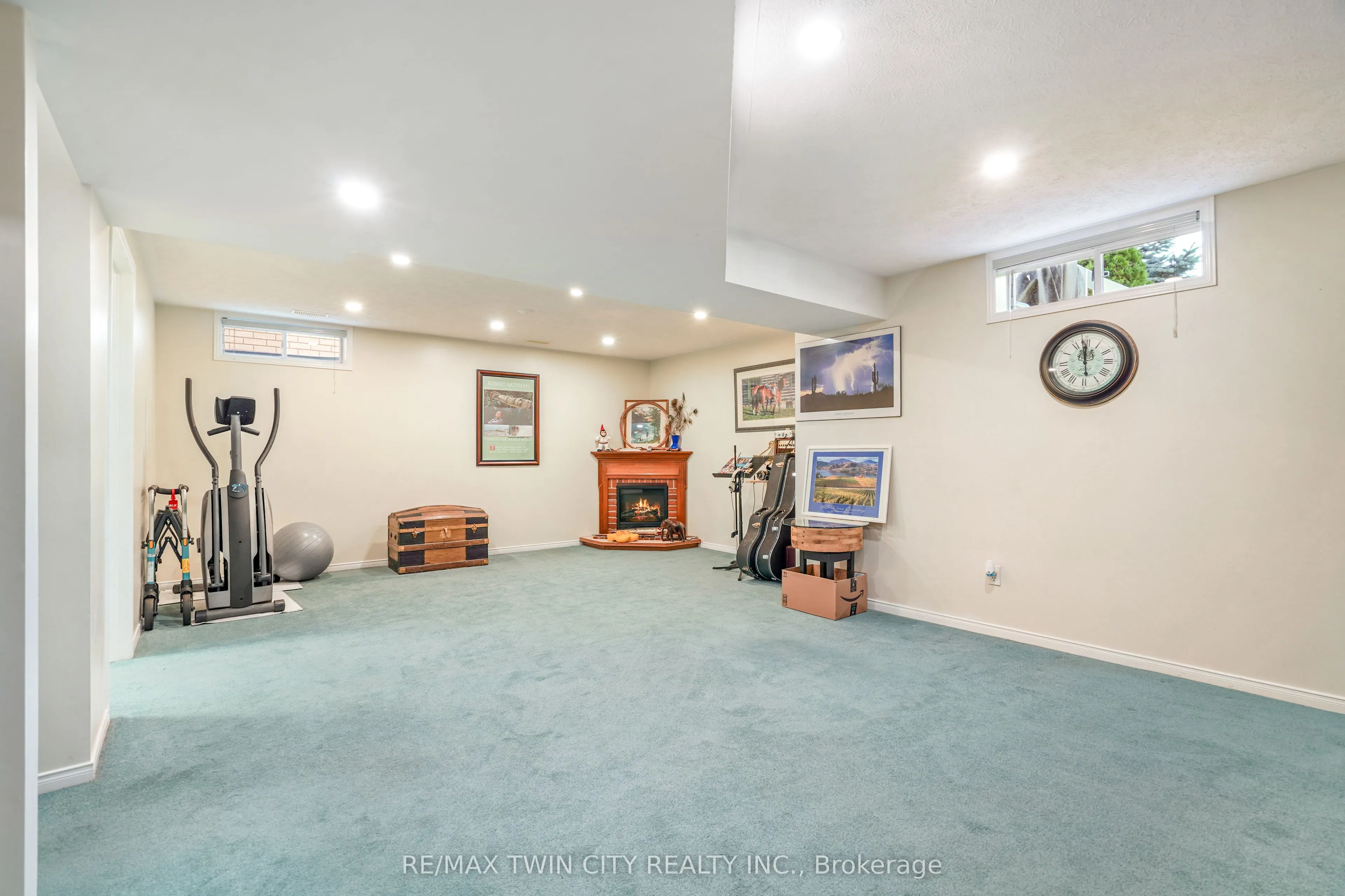 5 Anastasia Crescent
