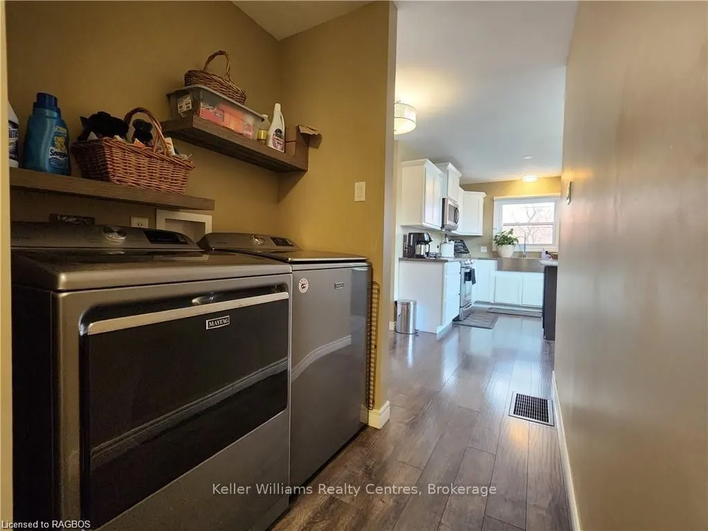 250 TYENDINAGA Drive
