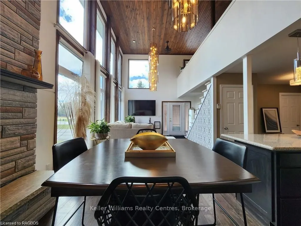 250 TYENDINAGA Drive