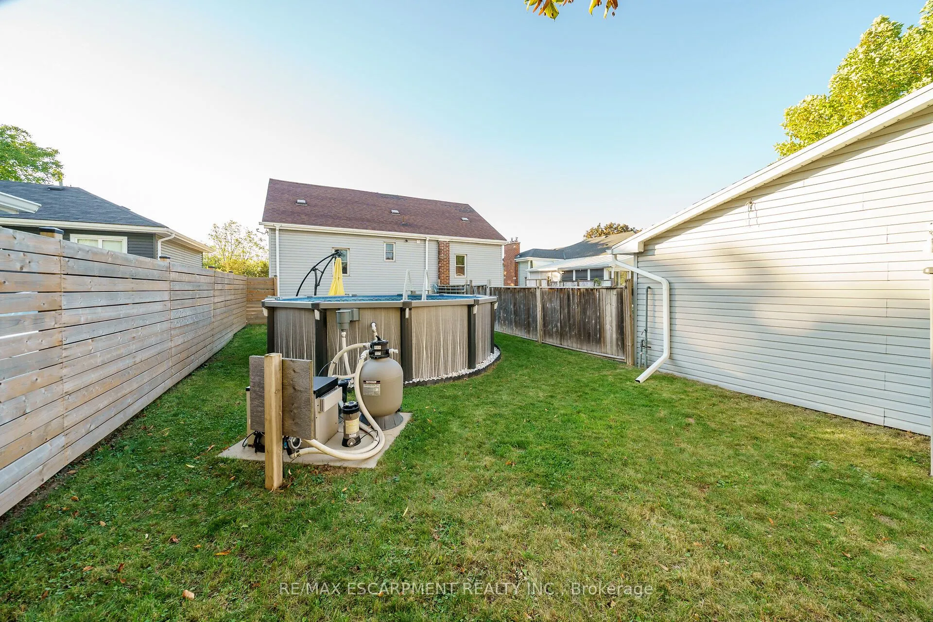 350 Pottruff Road N