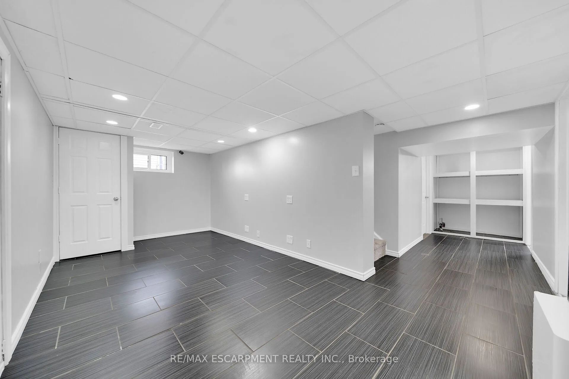 350 Pottruff Road N