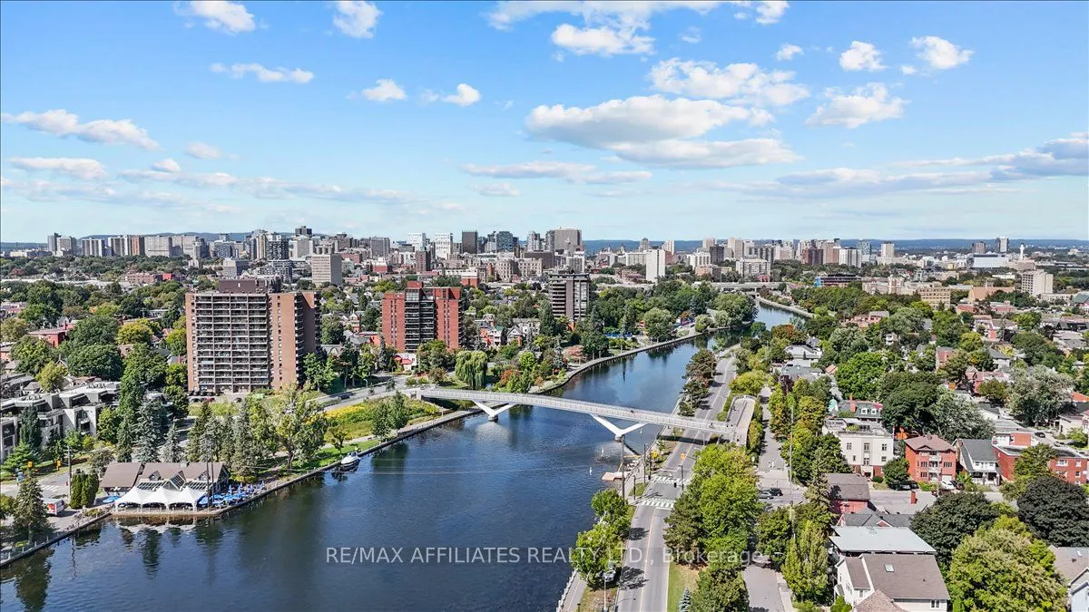 300 Queen Elizabeth Drive, #7D