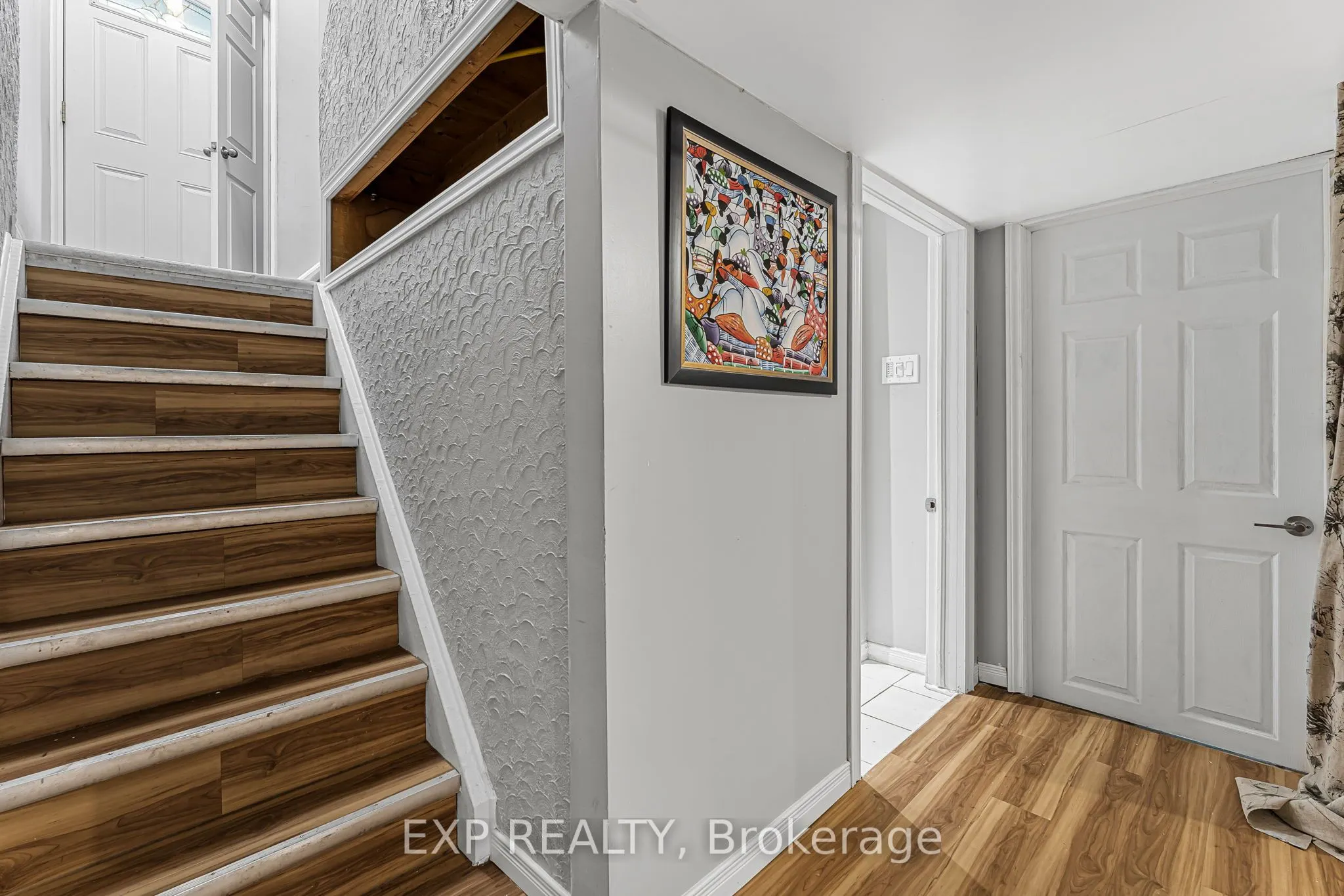 27 Locke Avenue