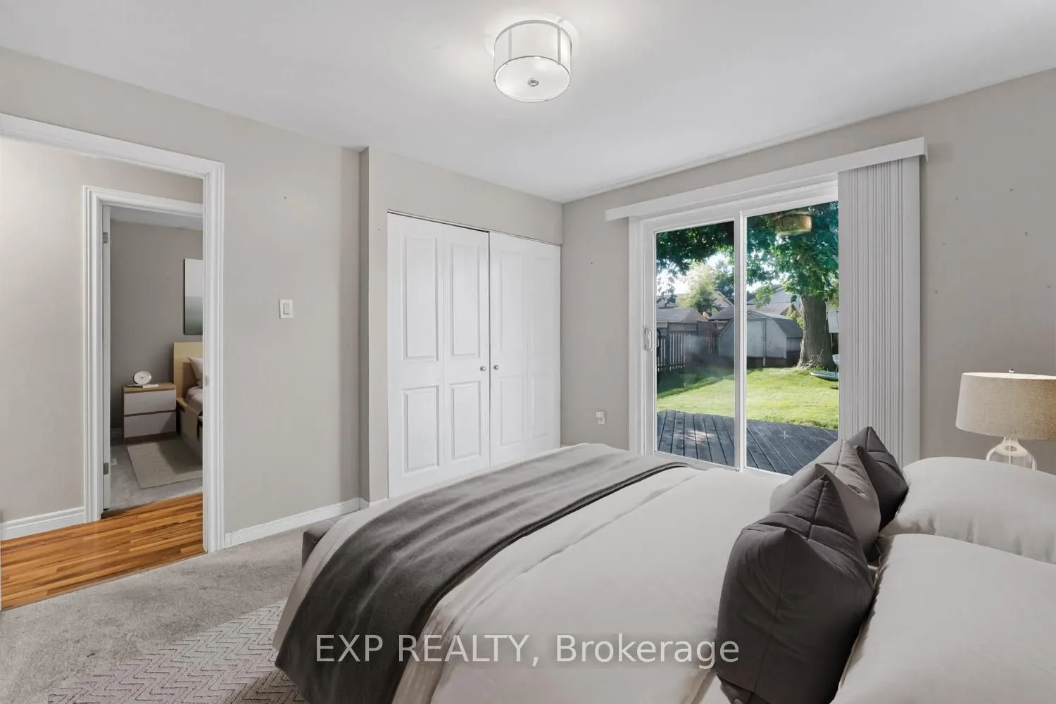 27 Locke Avenue