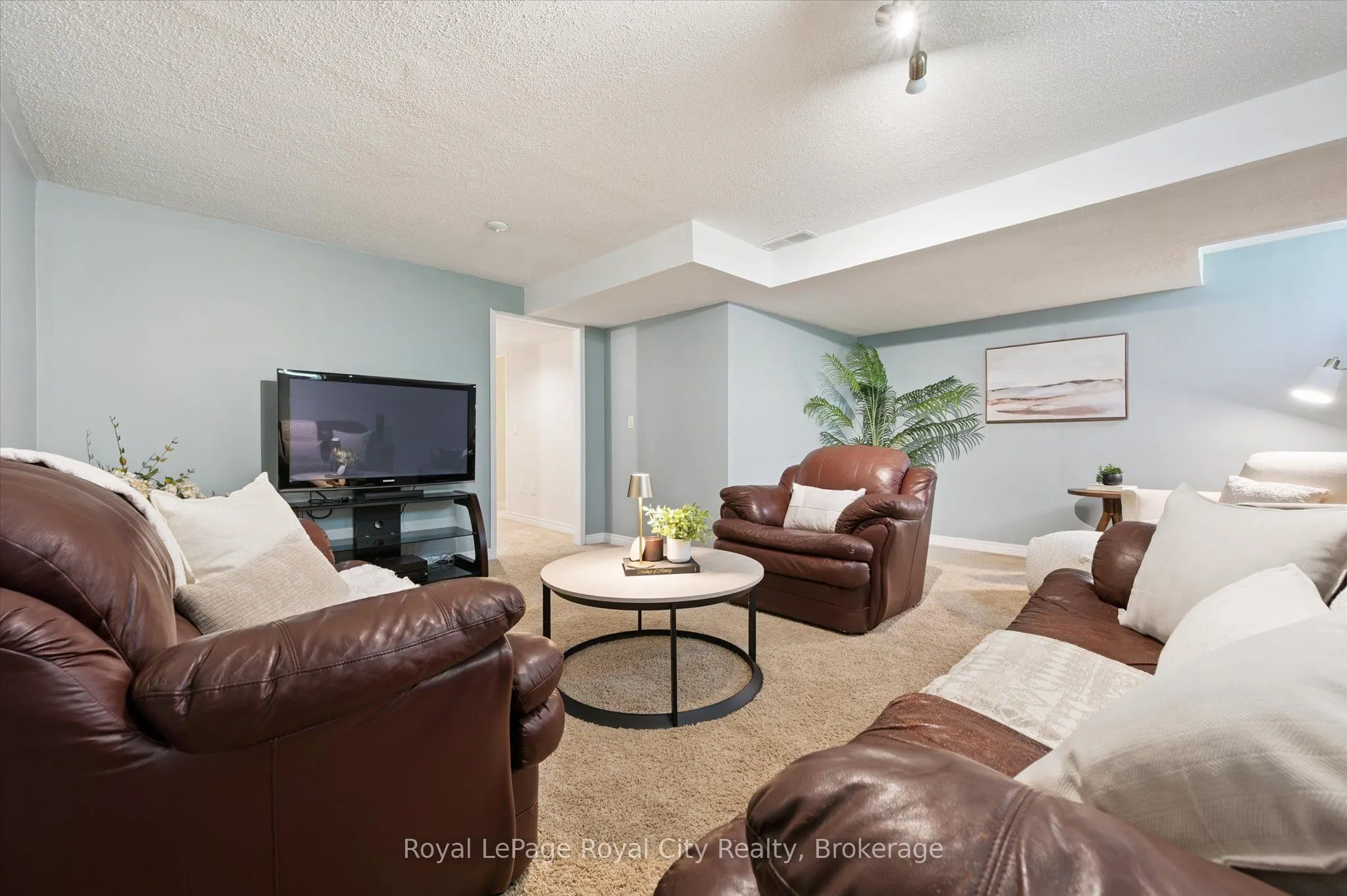 3 Pine Ridge Drive
