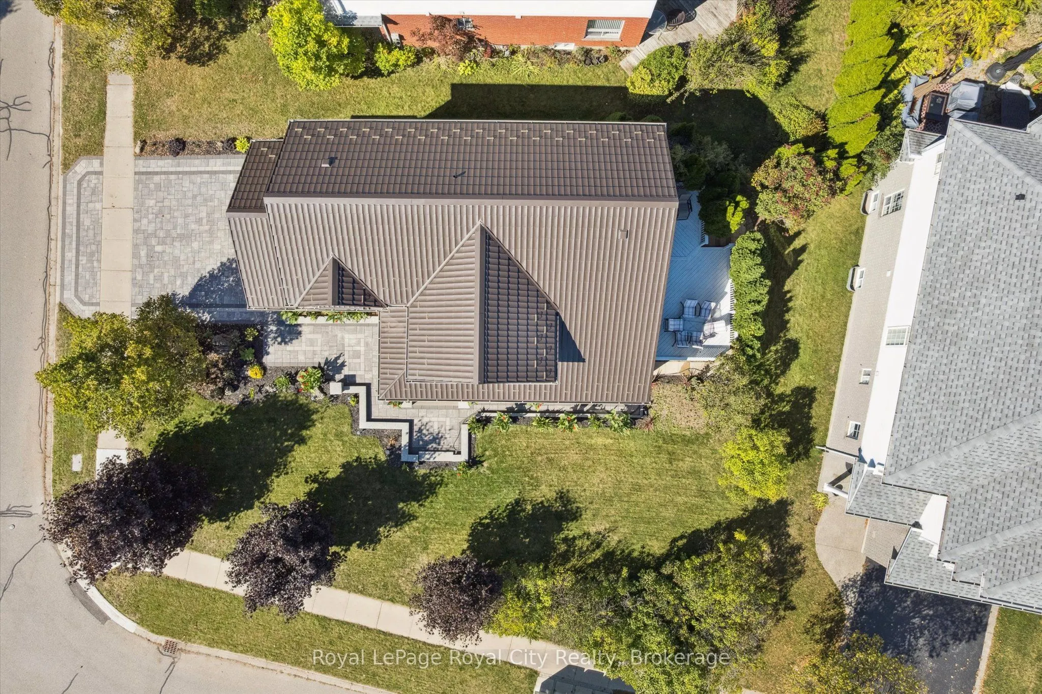 3 Pine Ridge Drive