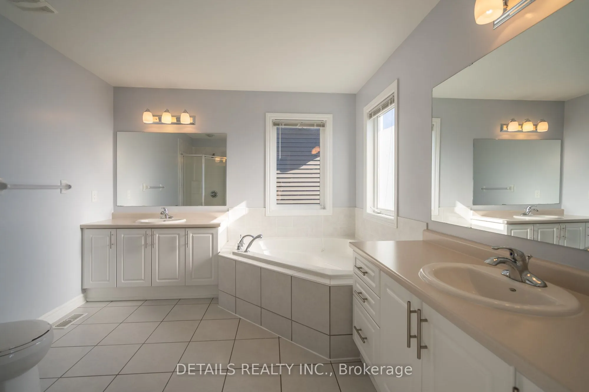 303 Bobolink Ridge