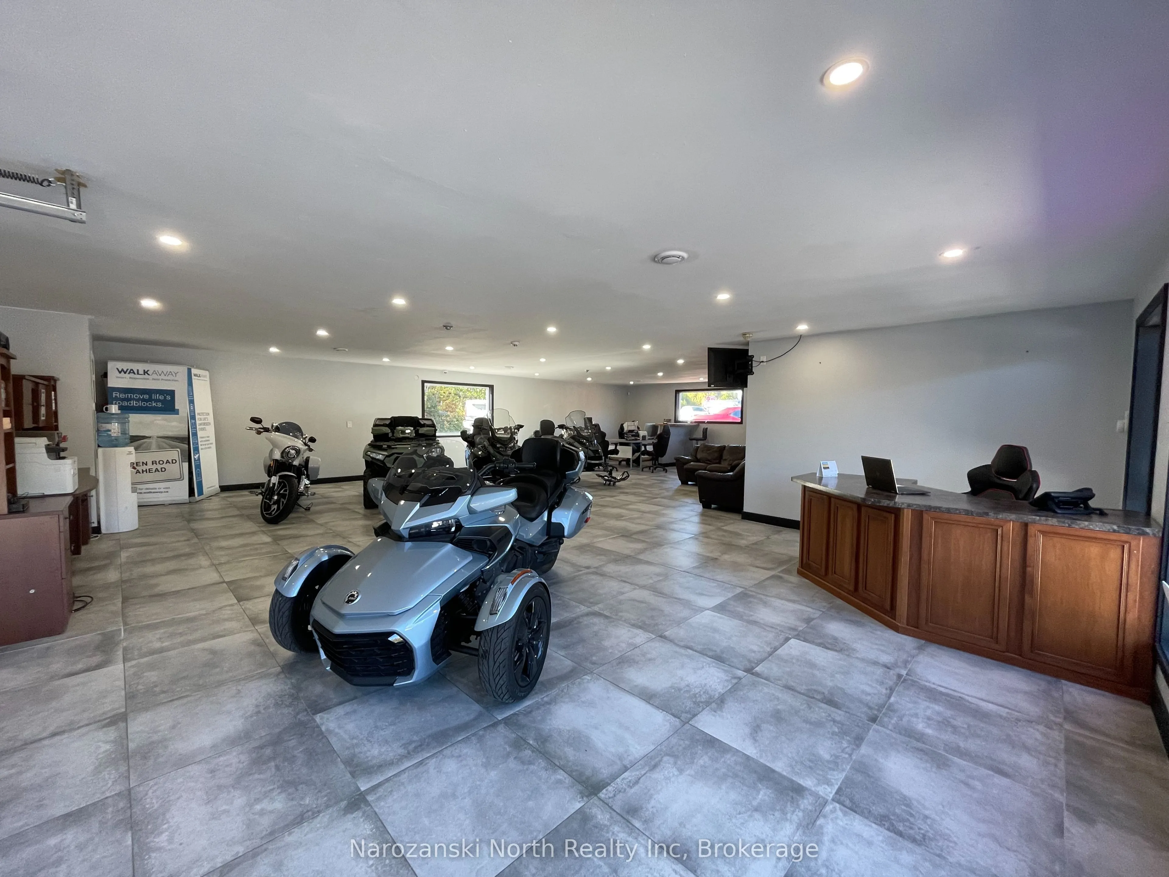 469 Kingsway Road