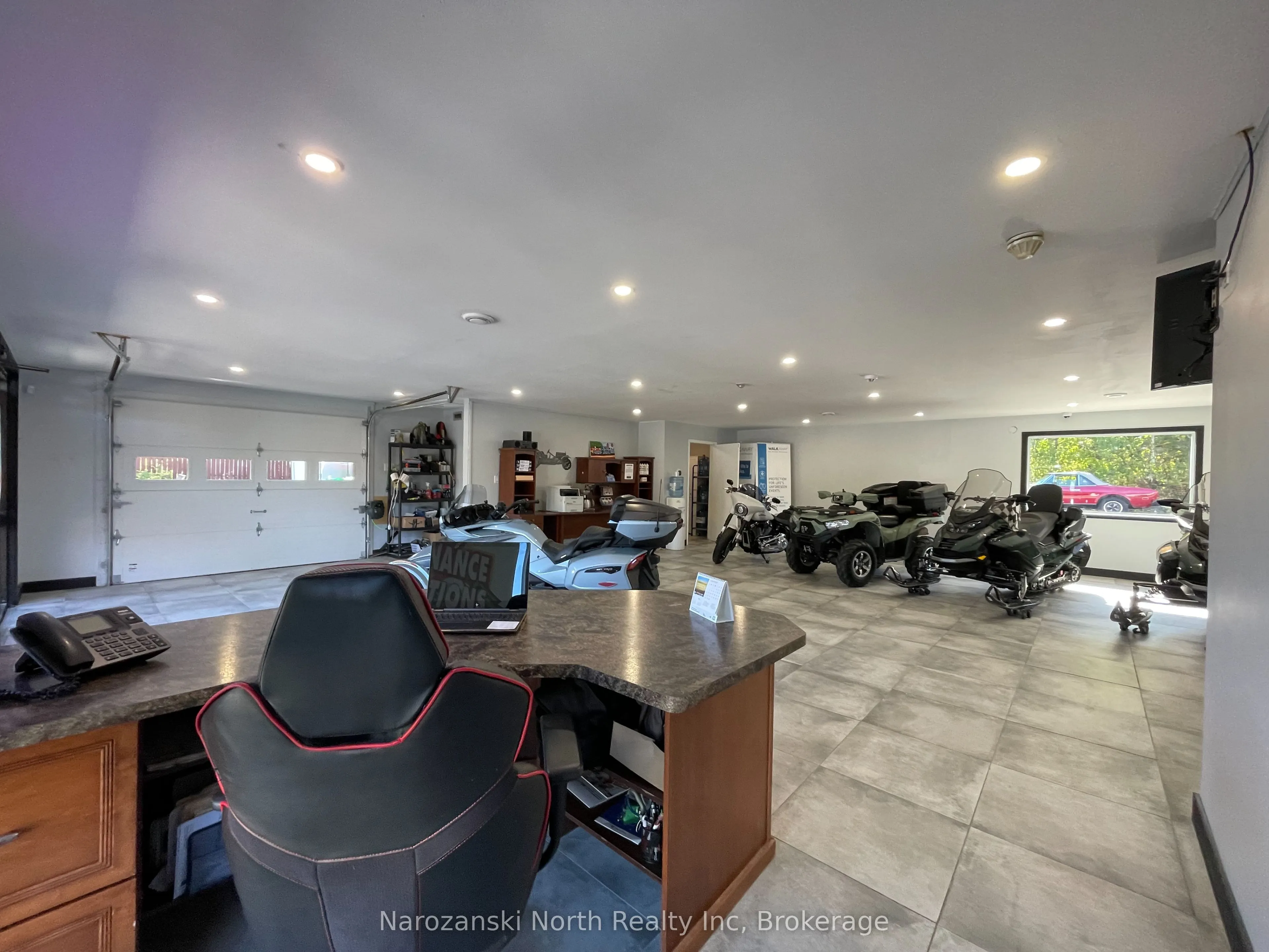 469 Kingsway Road