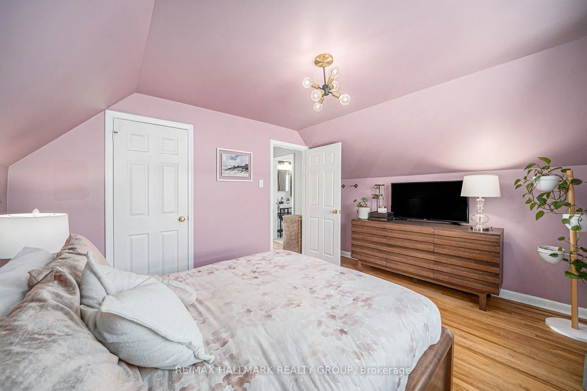 921 Wingate Drive