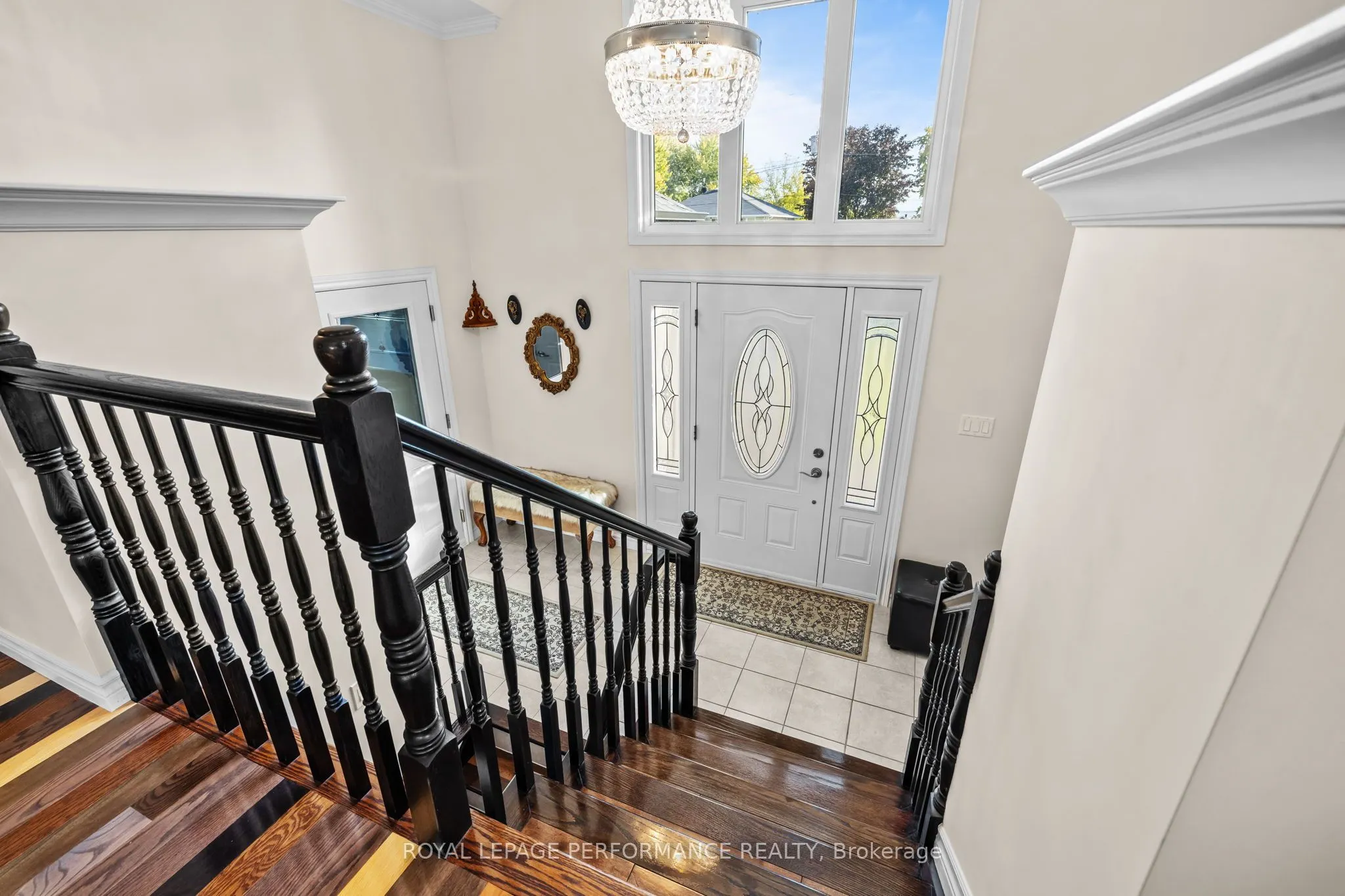 5 Lamoureux Street
