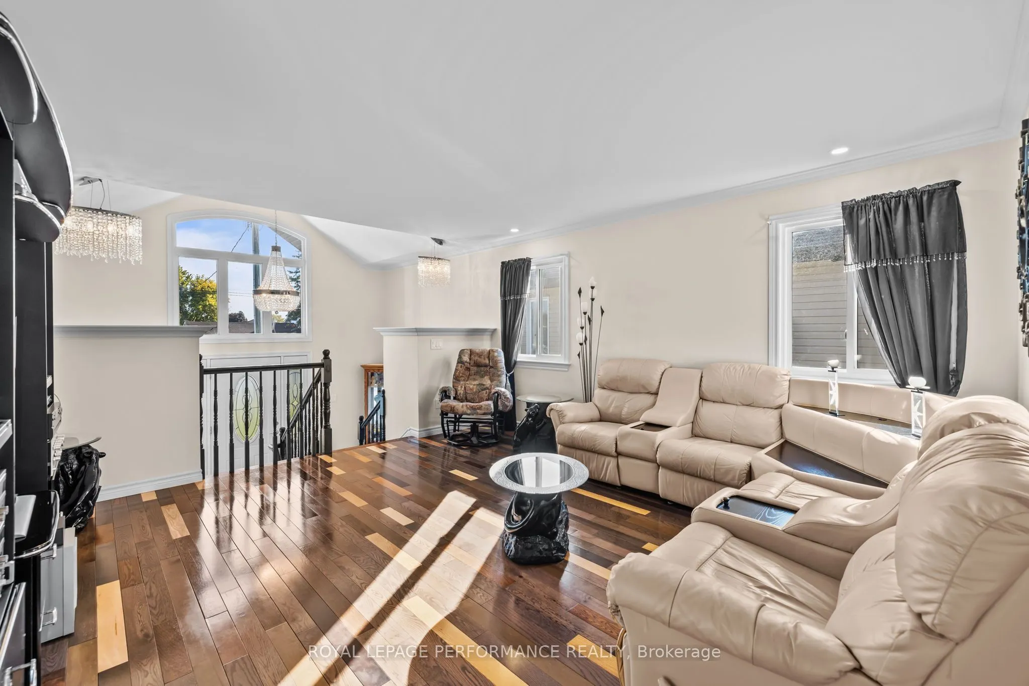 5 Lamoureux Street