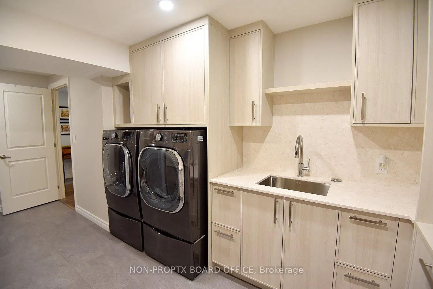 19 Dyment Court