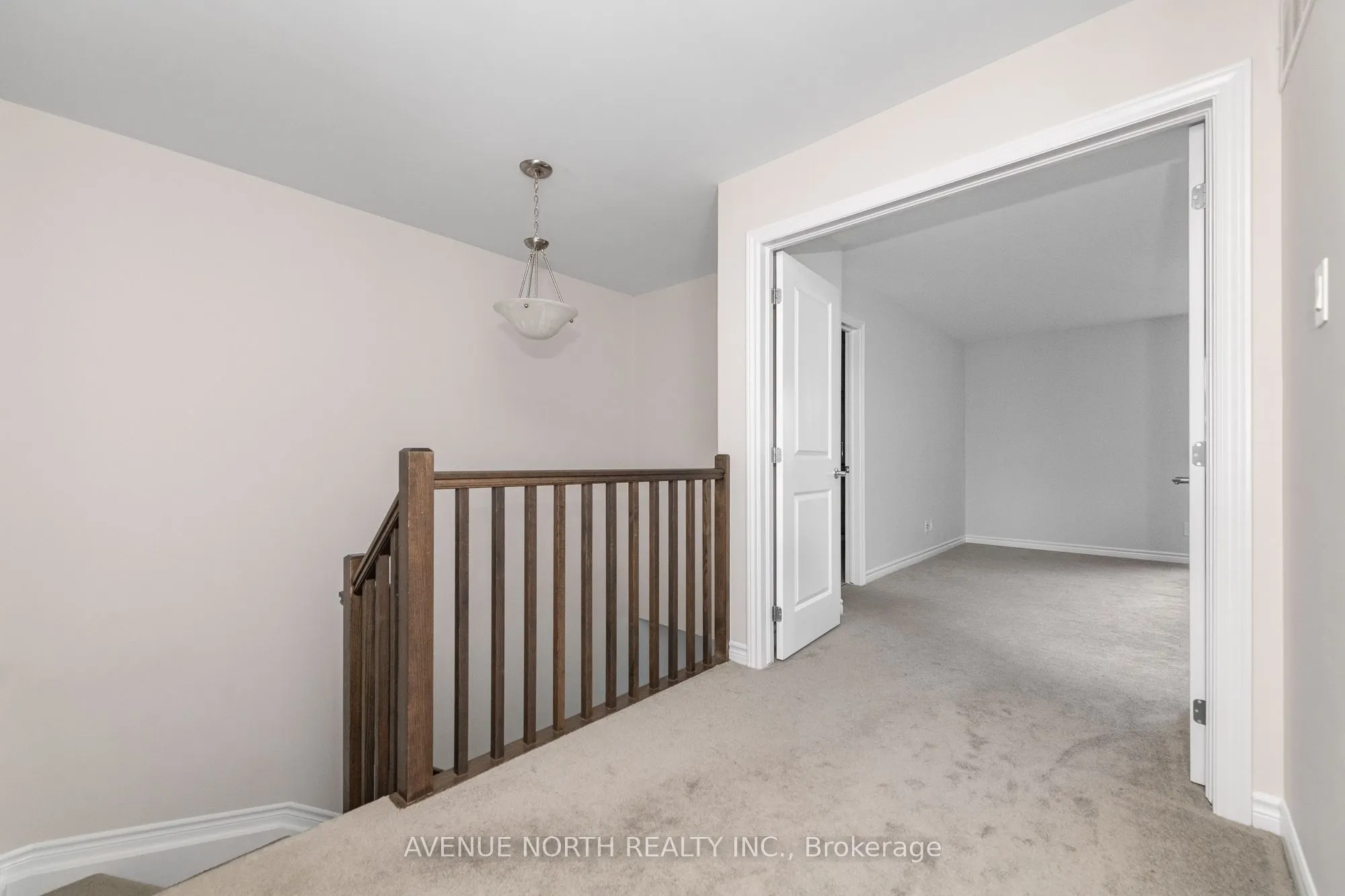 1024 Kijik Crescent
