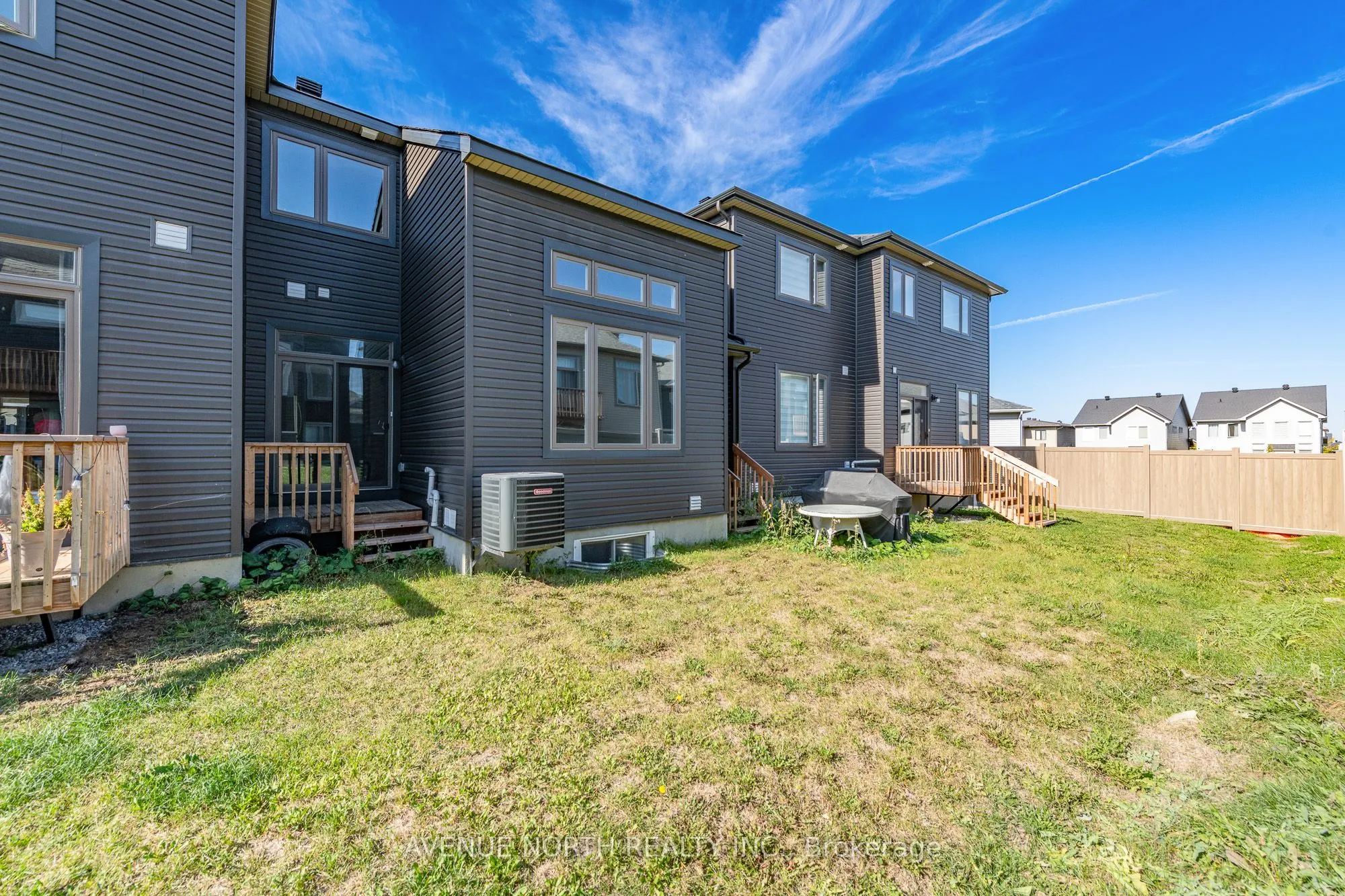1024 Kijik Crescent