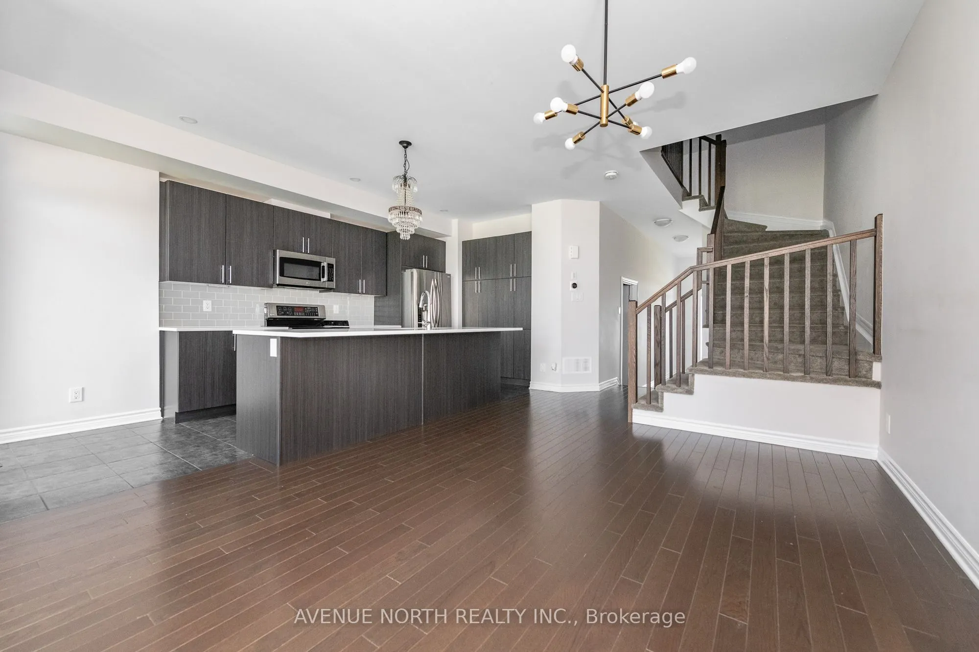 1024 Kijik Crescent