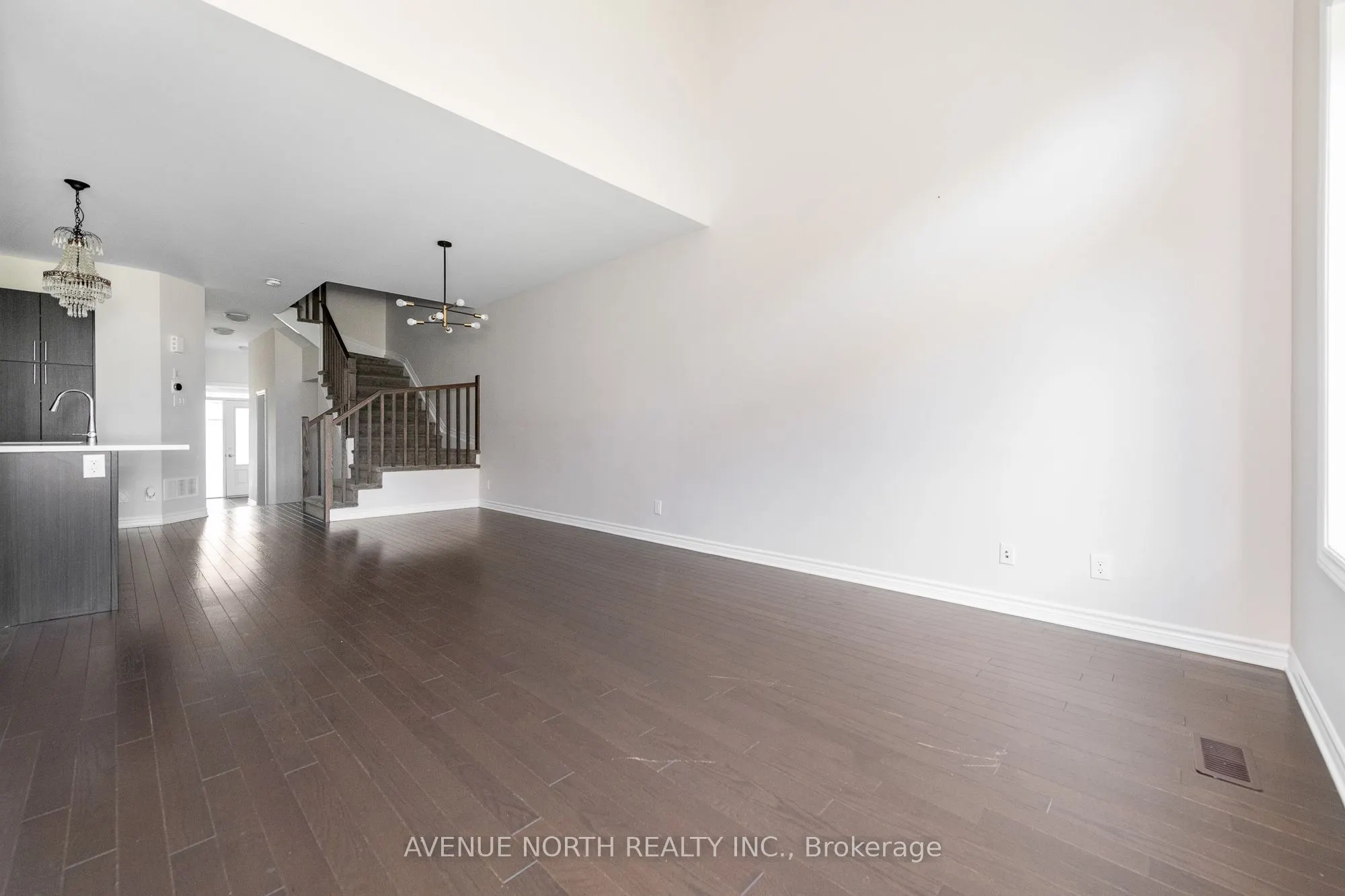 1024 Kijik Crescent