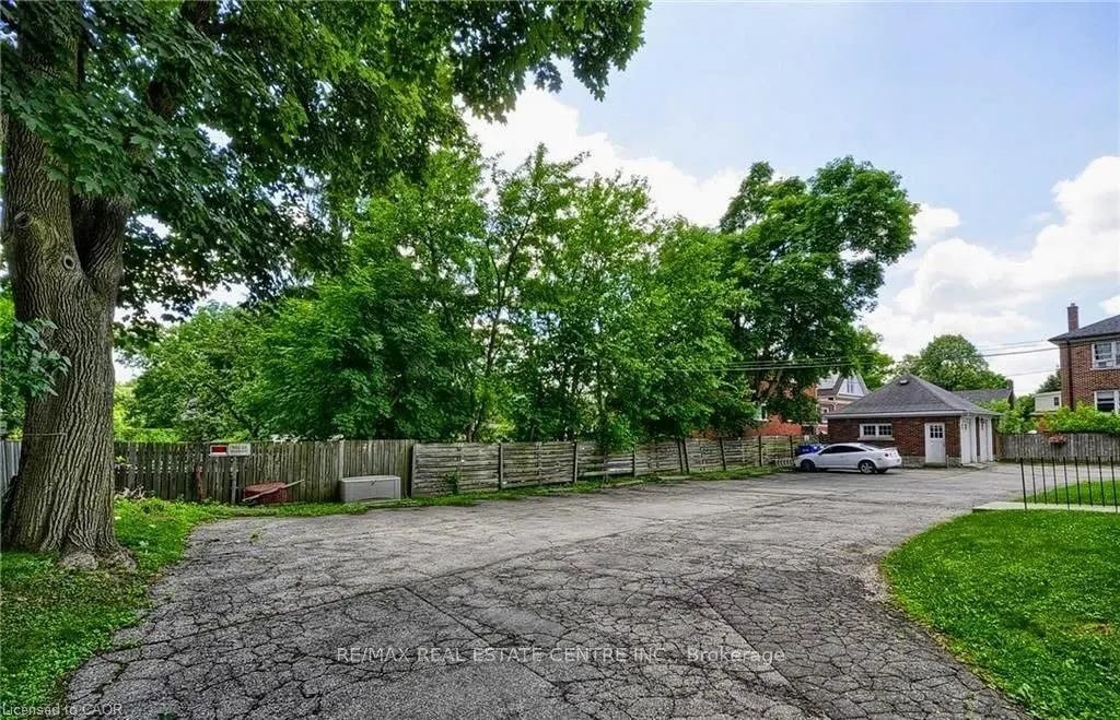 233 Westminster Drive S, #14