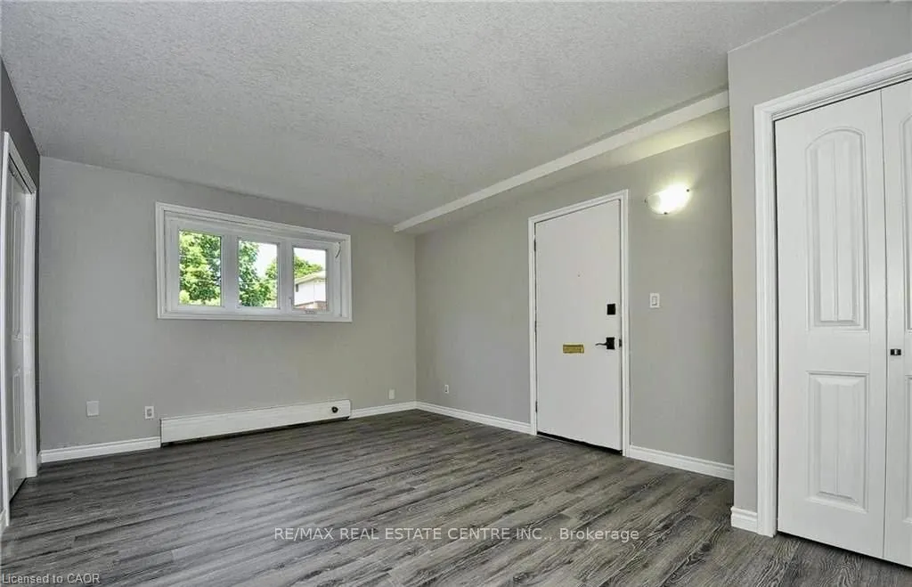 233 Westminster Drive S, #14