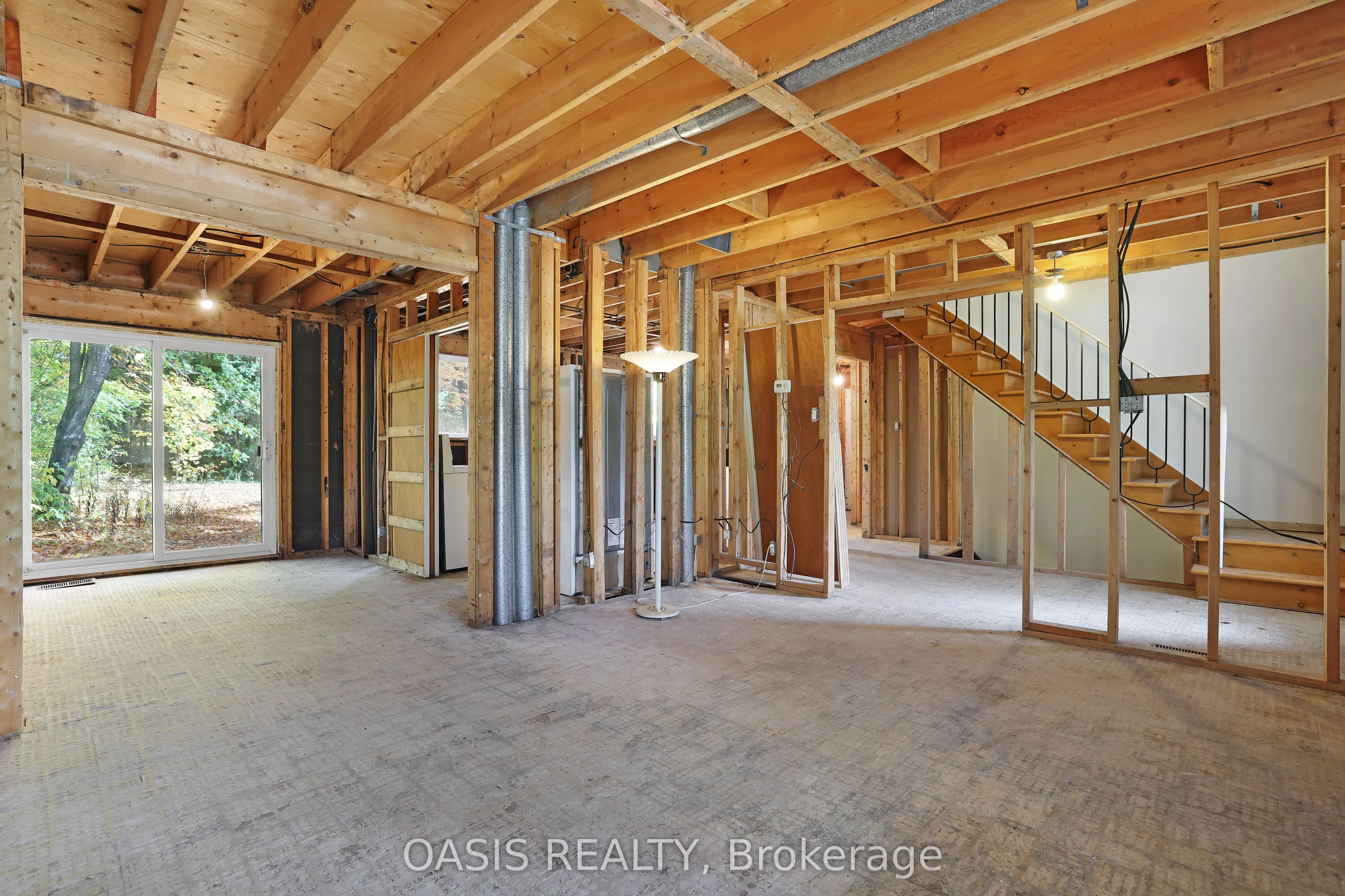 120 Glenncastle Drive