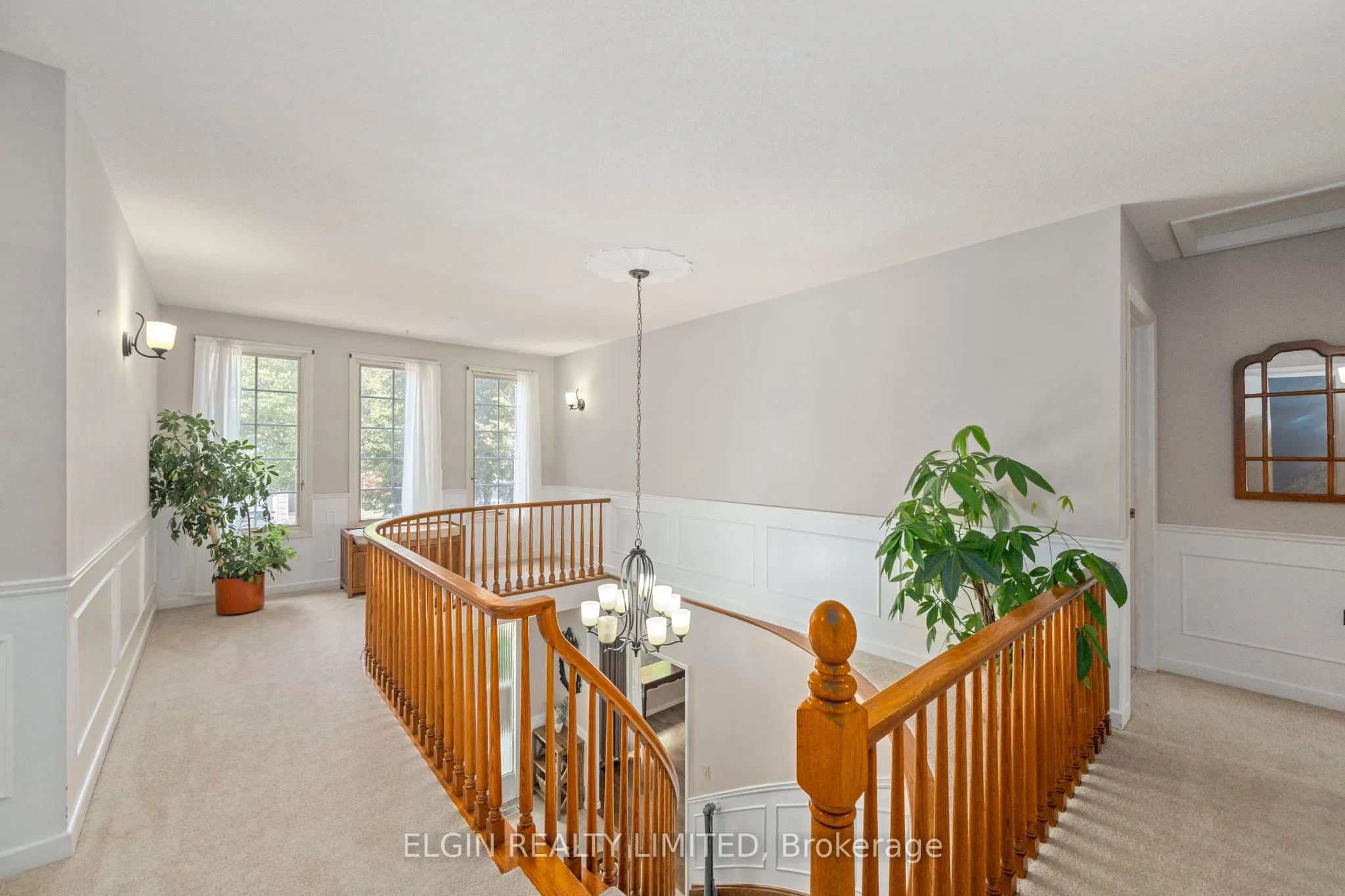 23 Farmington Crescent