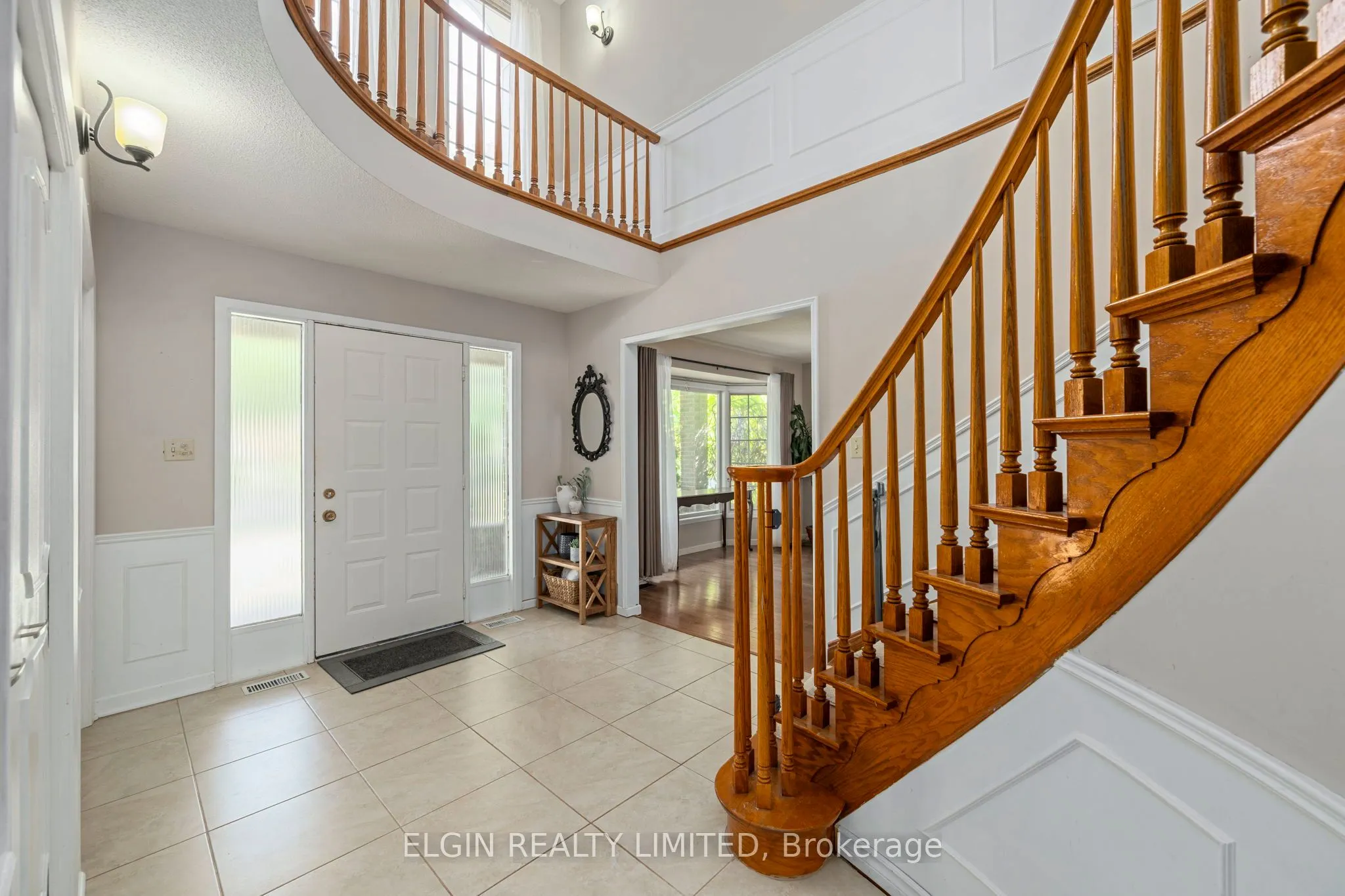 23 Farmington Crescent