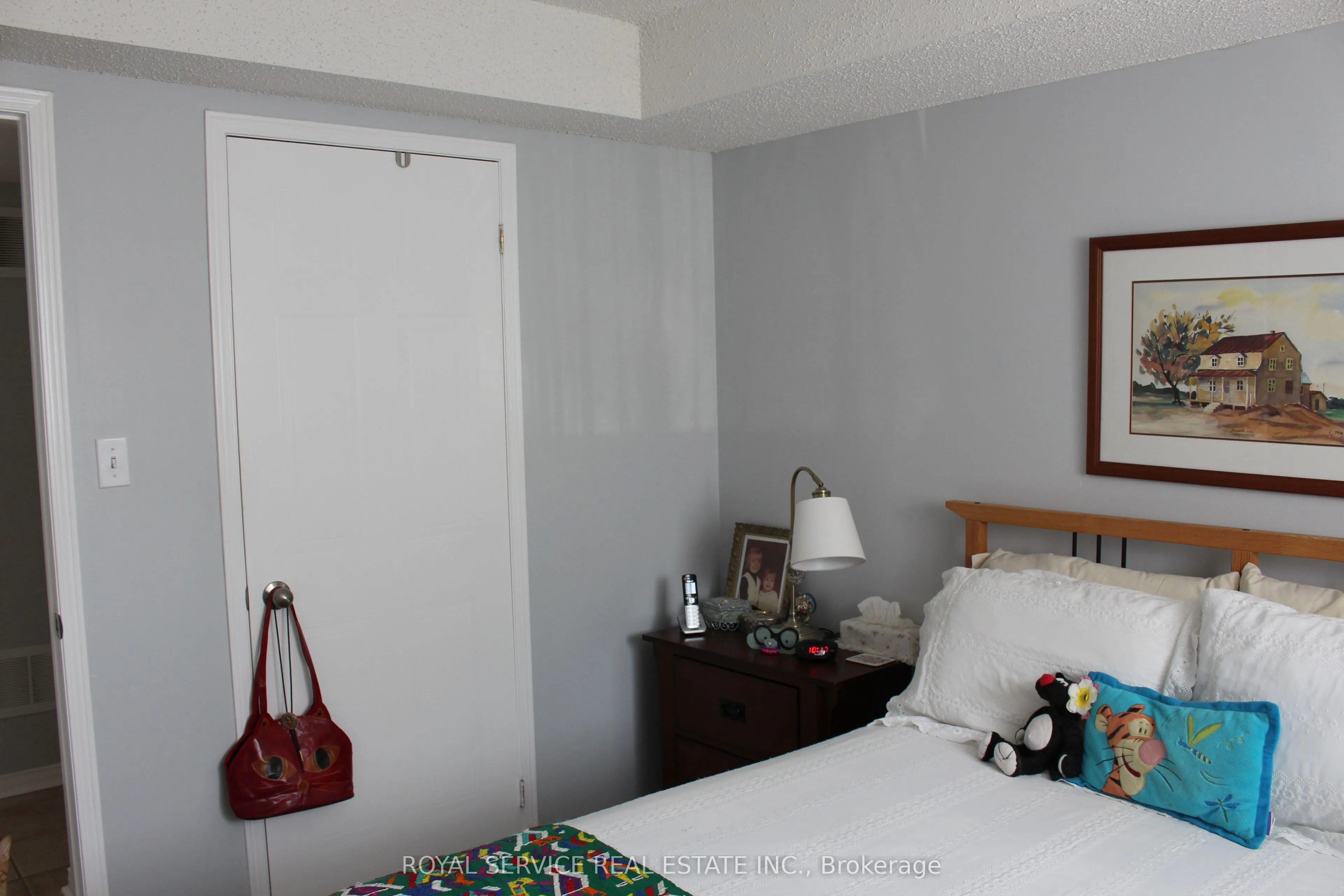 209B Sutherland Crescent, #201