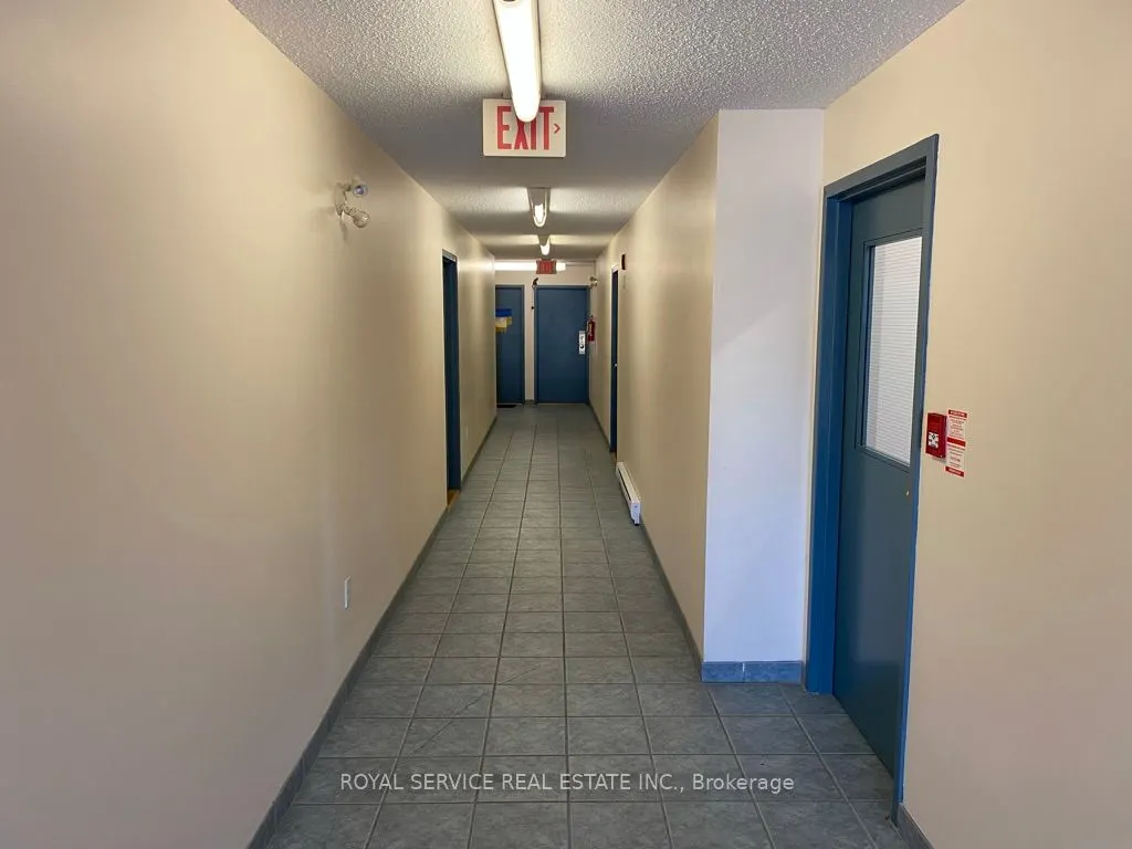 209B Sutherland Crescent, #201