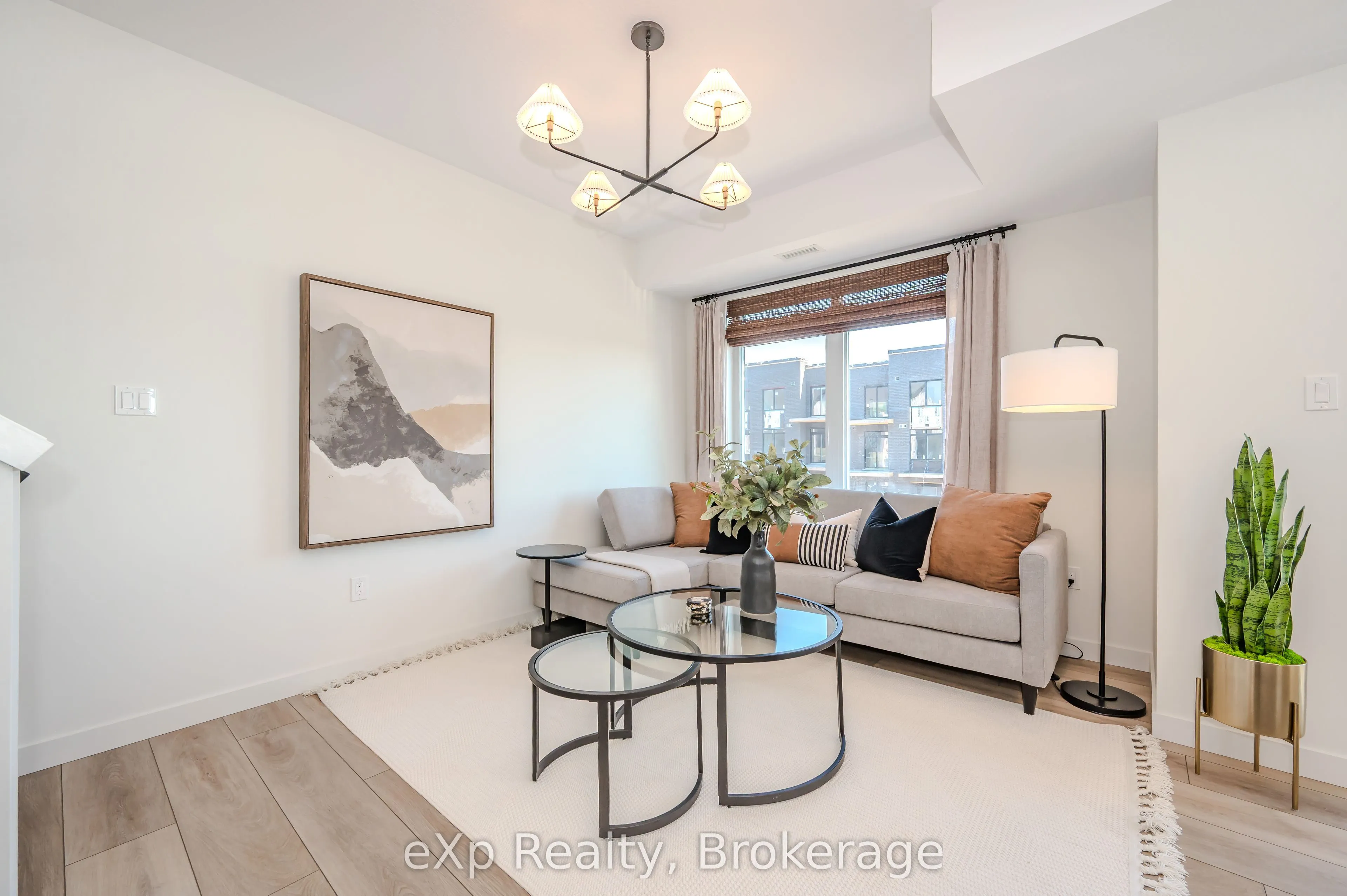 824 Woolwich Street, #99