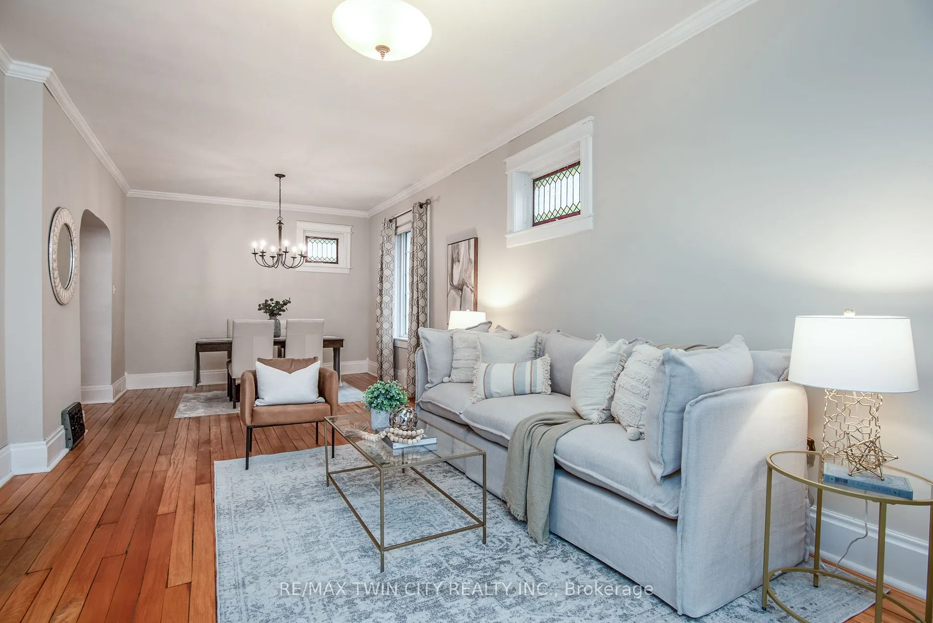 1159 Queens Bush Road