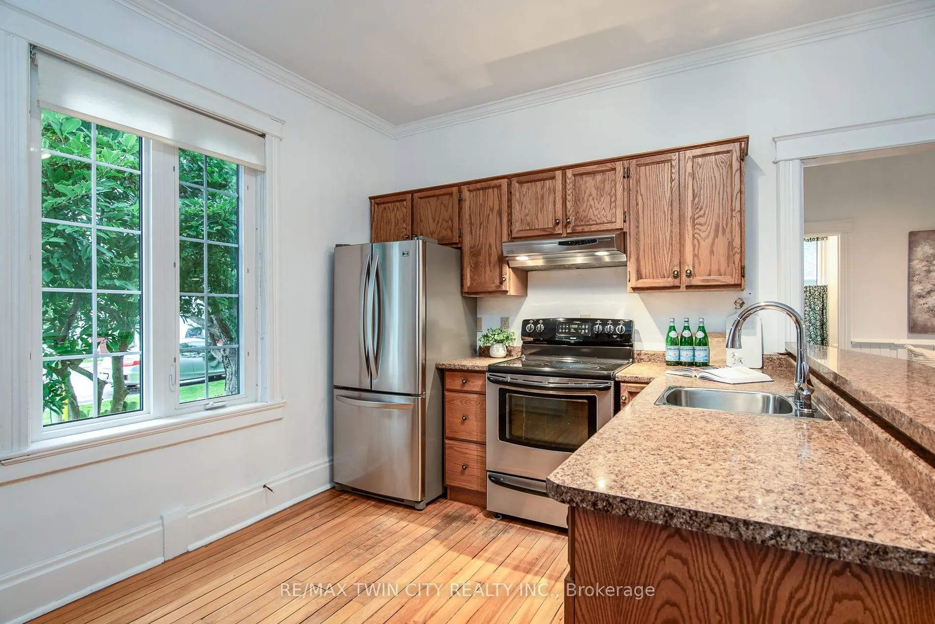 1159 Queens Bush Road